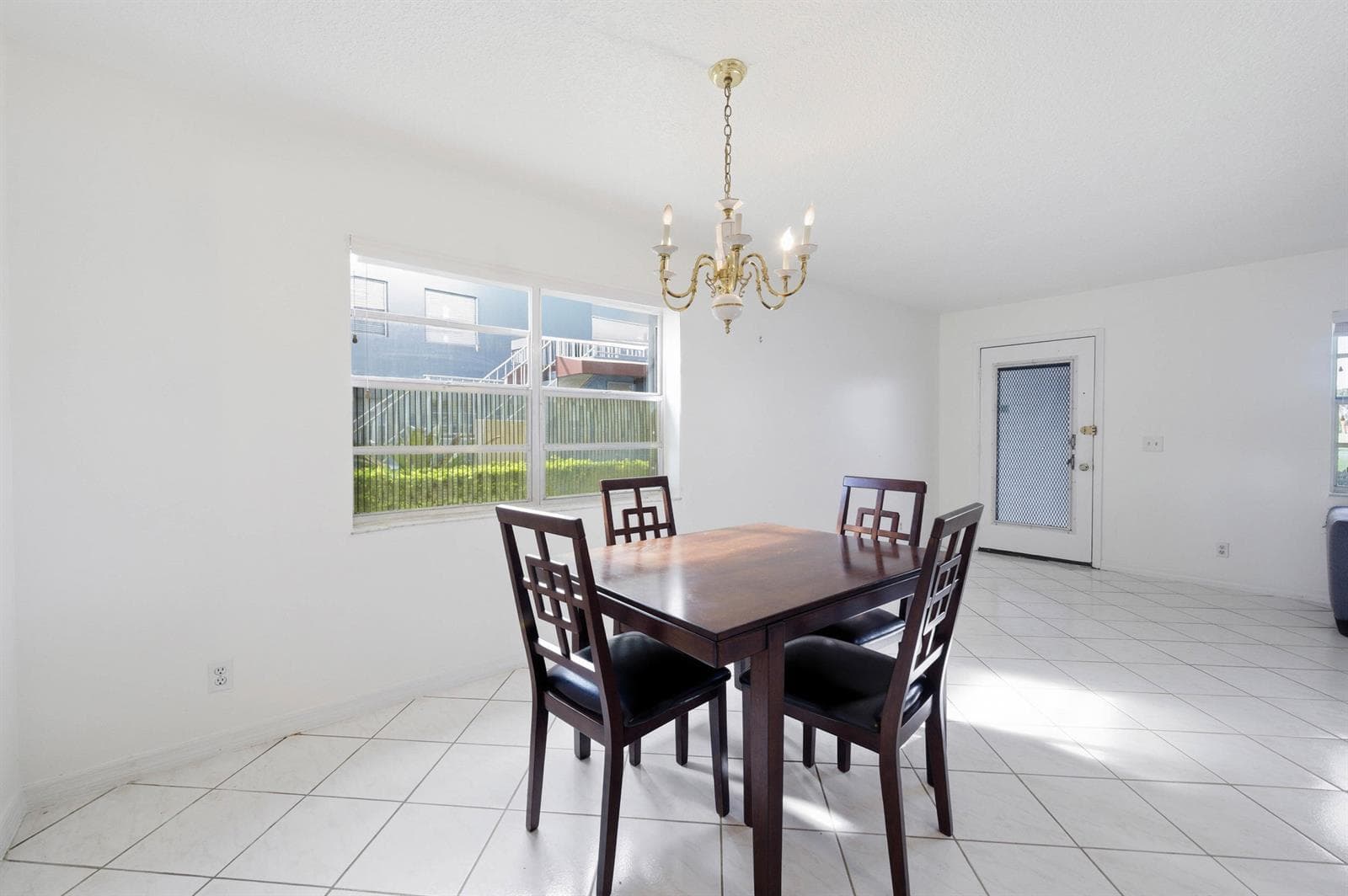 249 Burgundy F, Delray Beach FL 33484 photo 2