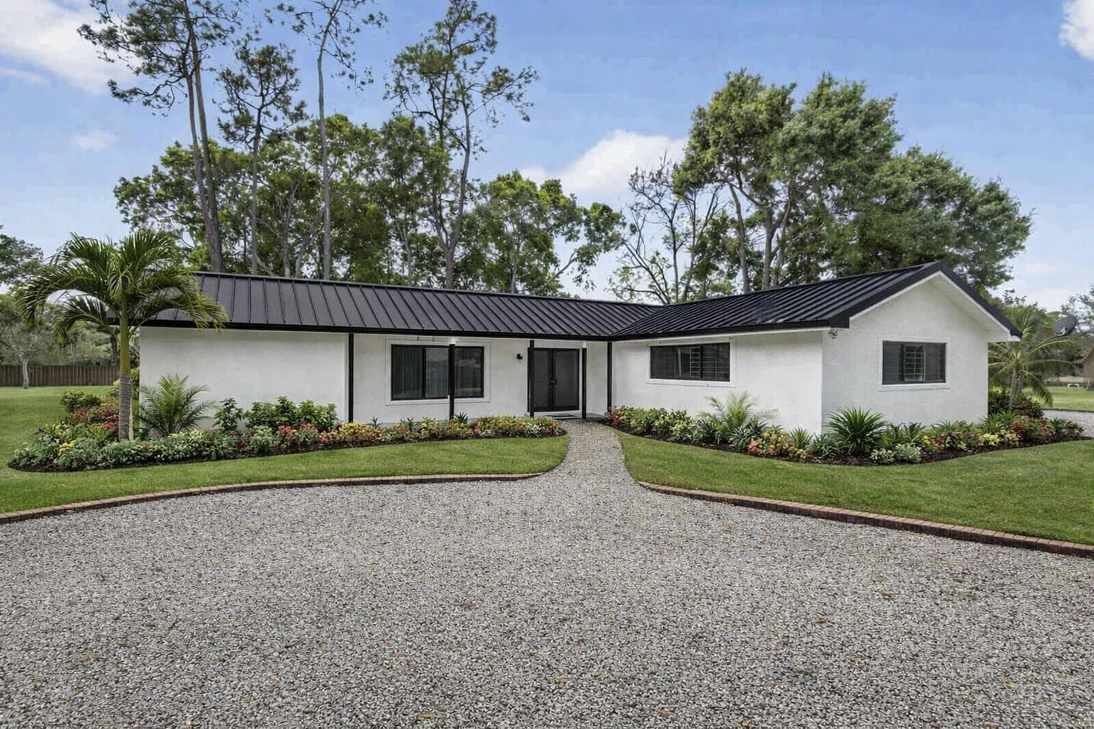 749 W Rambling Drive, Wellington FL 33414 photo 3