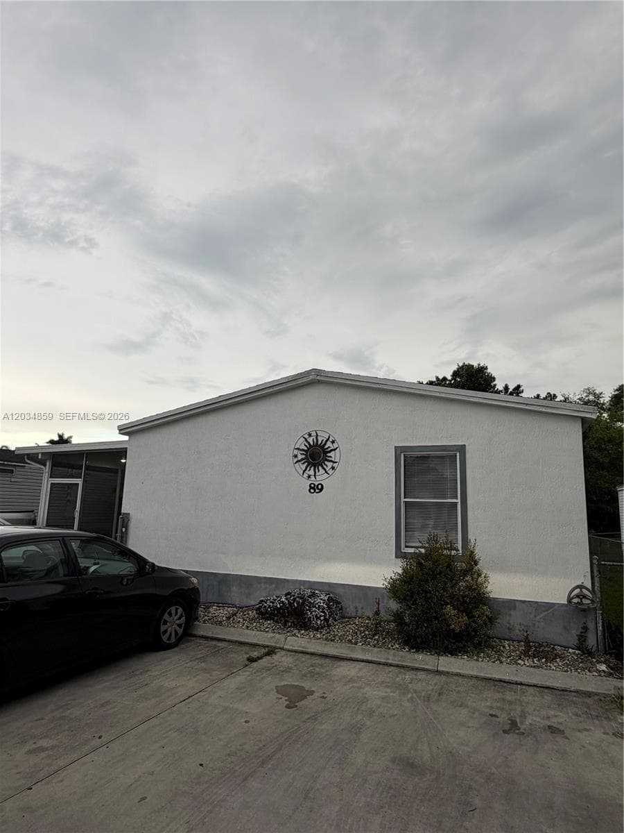 19800 SW 180th Ave, Miami FL 33187 photo 2