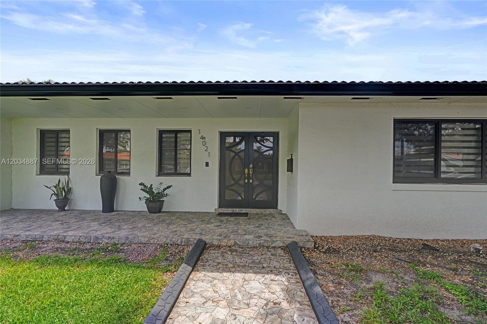 14021 Cypress Ct, Miami Lakes FL 33014 photo 5