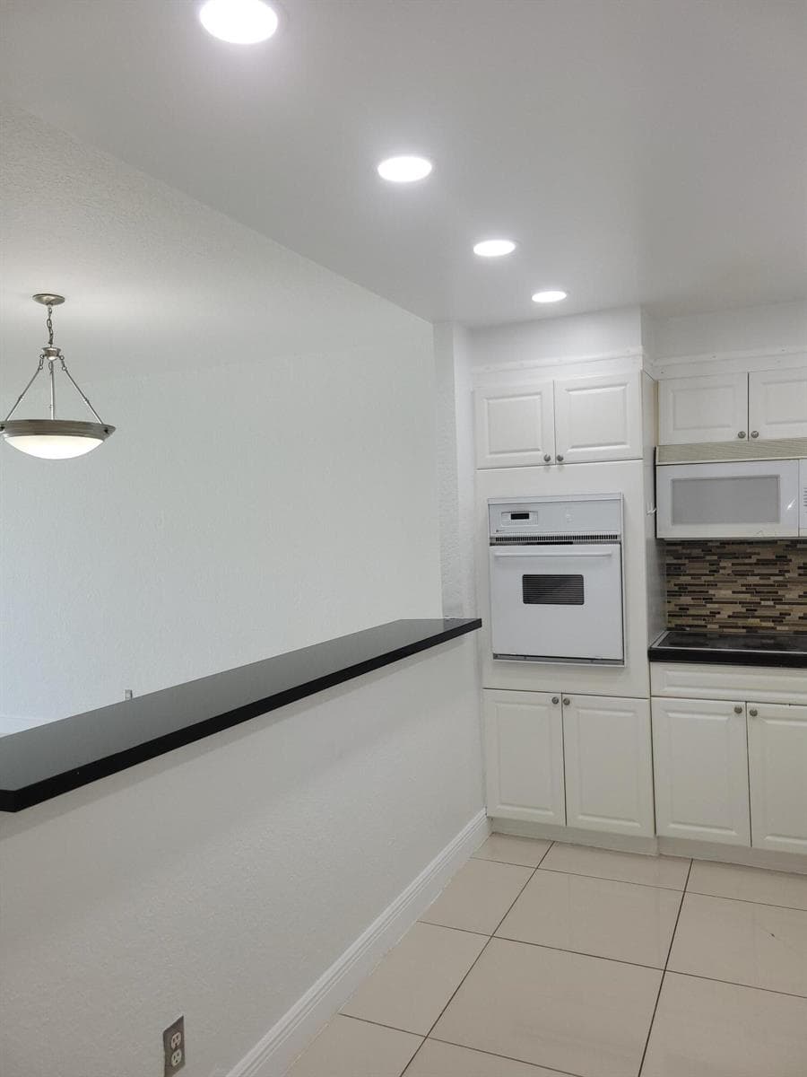 19370 Collins Avenue # 623, Sunny Isles Beach FL 33160 photo 4