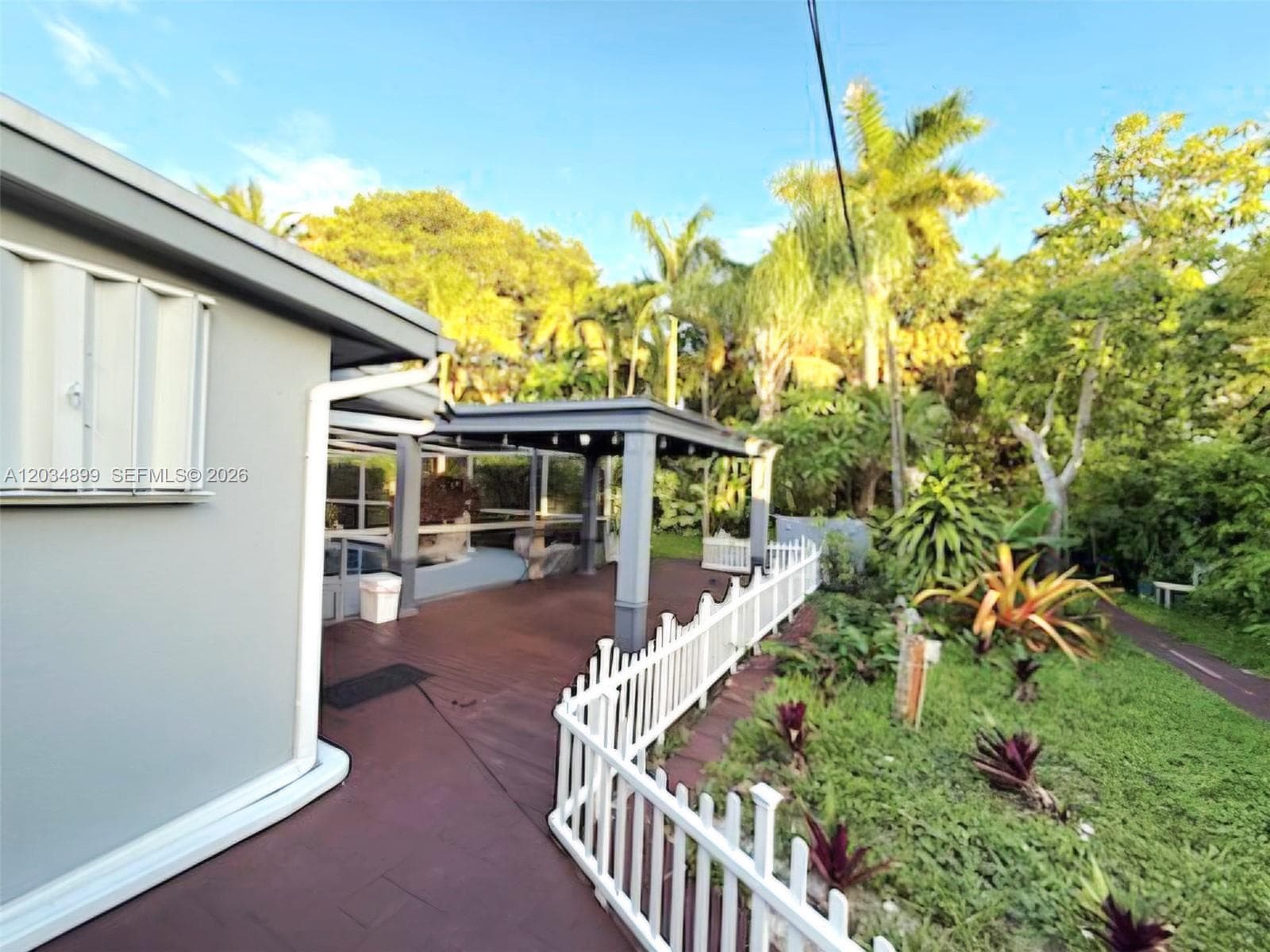 2630 Monroe St, Hollywood FL 33020 photo 5