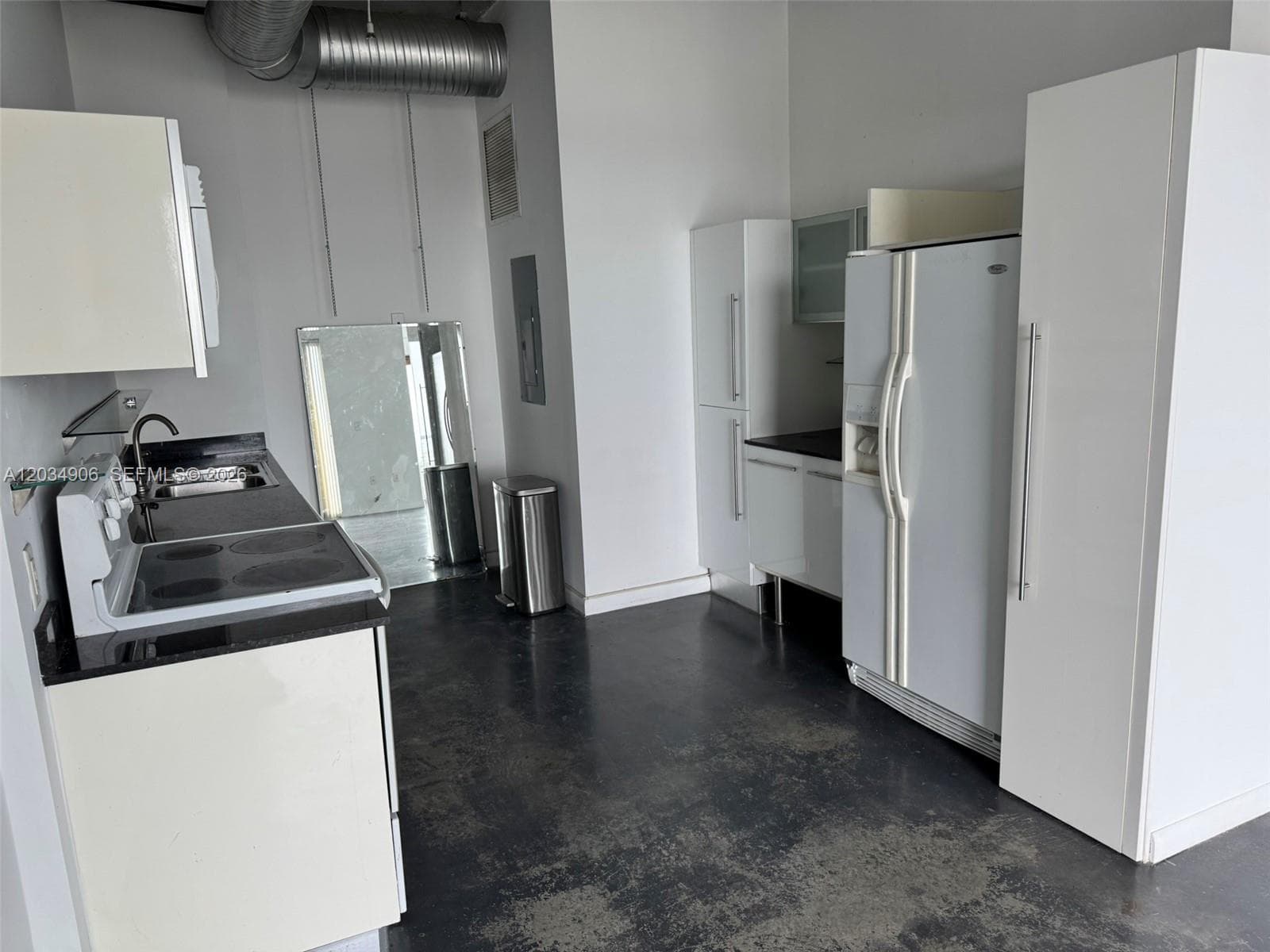 10 SW South River Dr # 812, Miami FL 33130 photo 4
