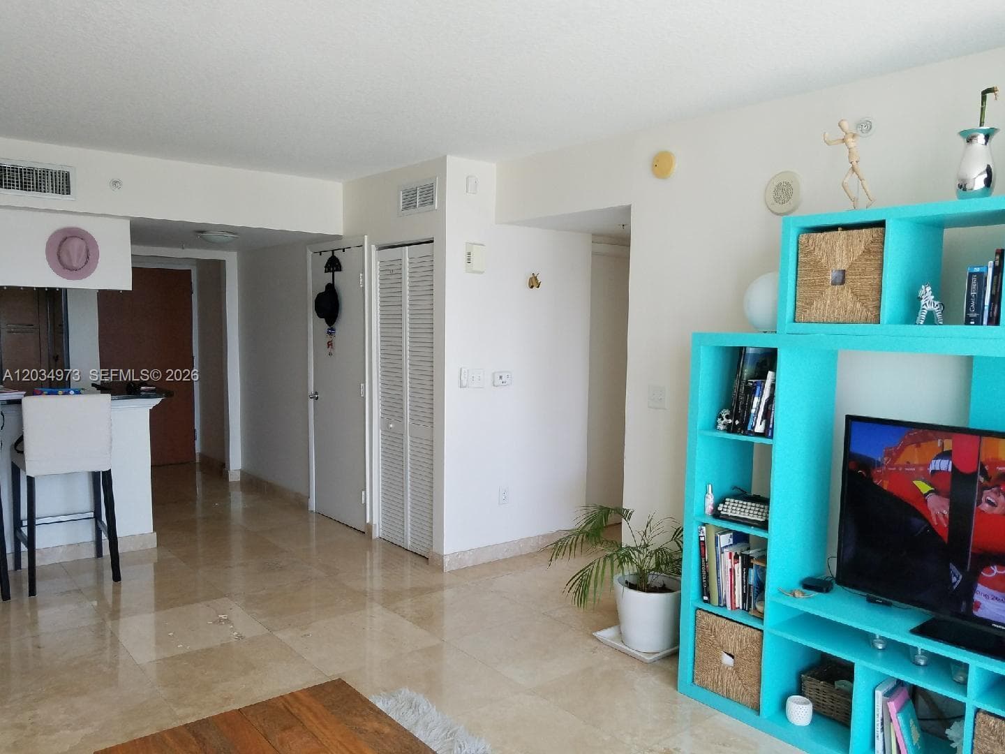 31 SE 5th St # 2205, Miami FL 33131 photo 3