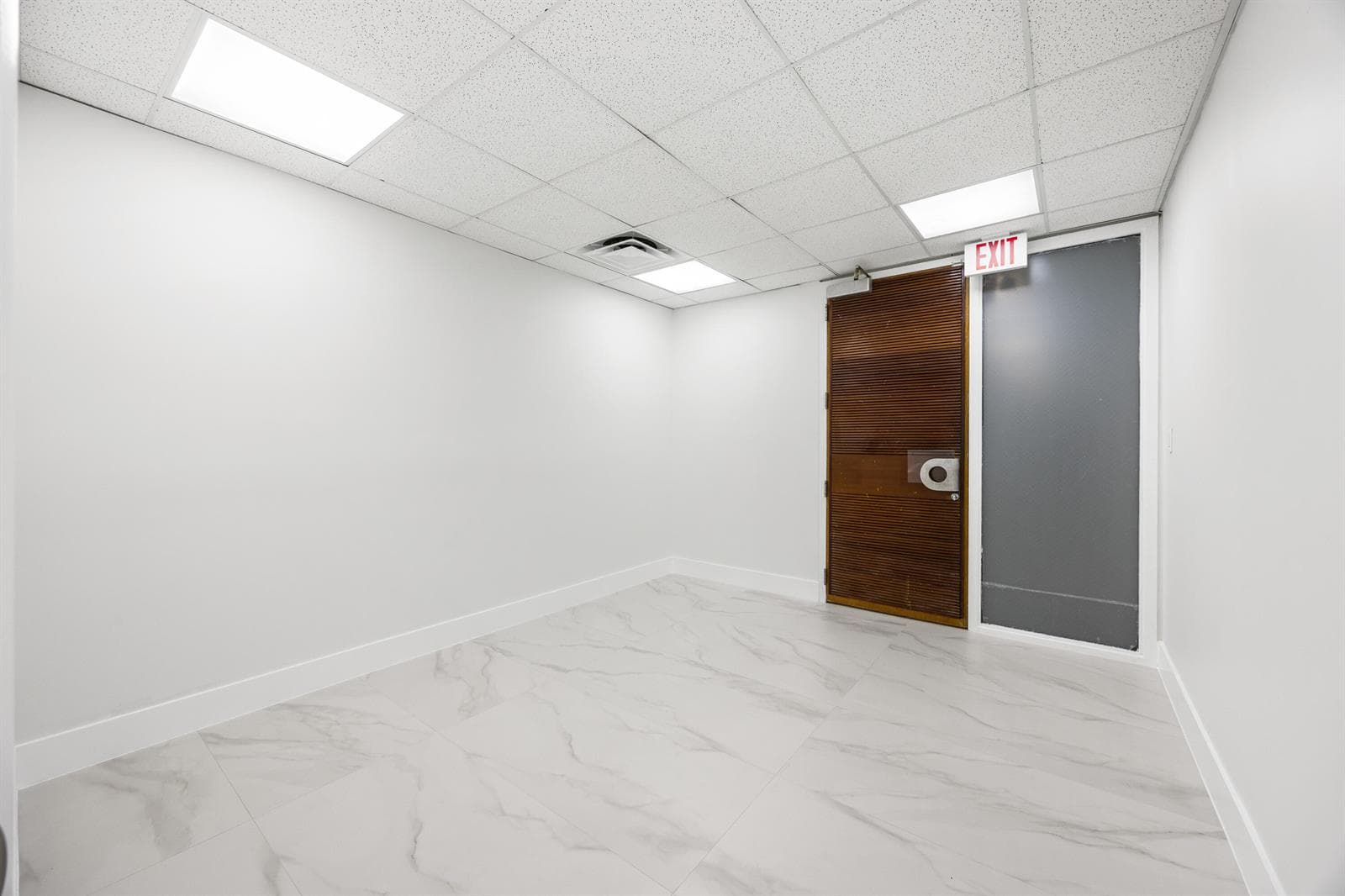 150 NW 70th Avenue # 04, Plantation FL 33317 photo 4