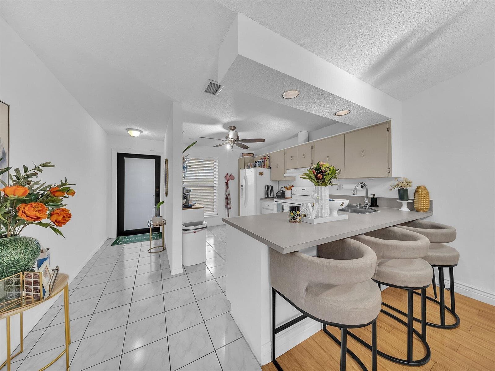 1023 Banks Road # 201, Margate FL 33063 photo 3