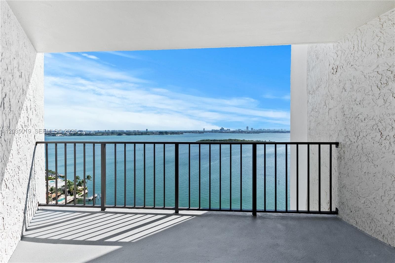 1800 NE 114th St # 2204, Miami FL 33181 photo 4