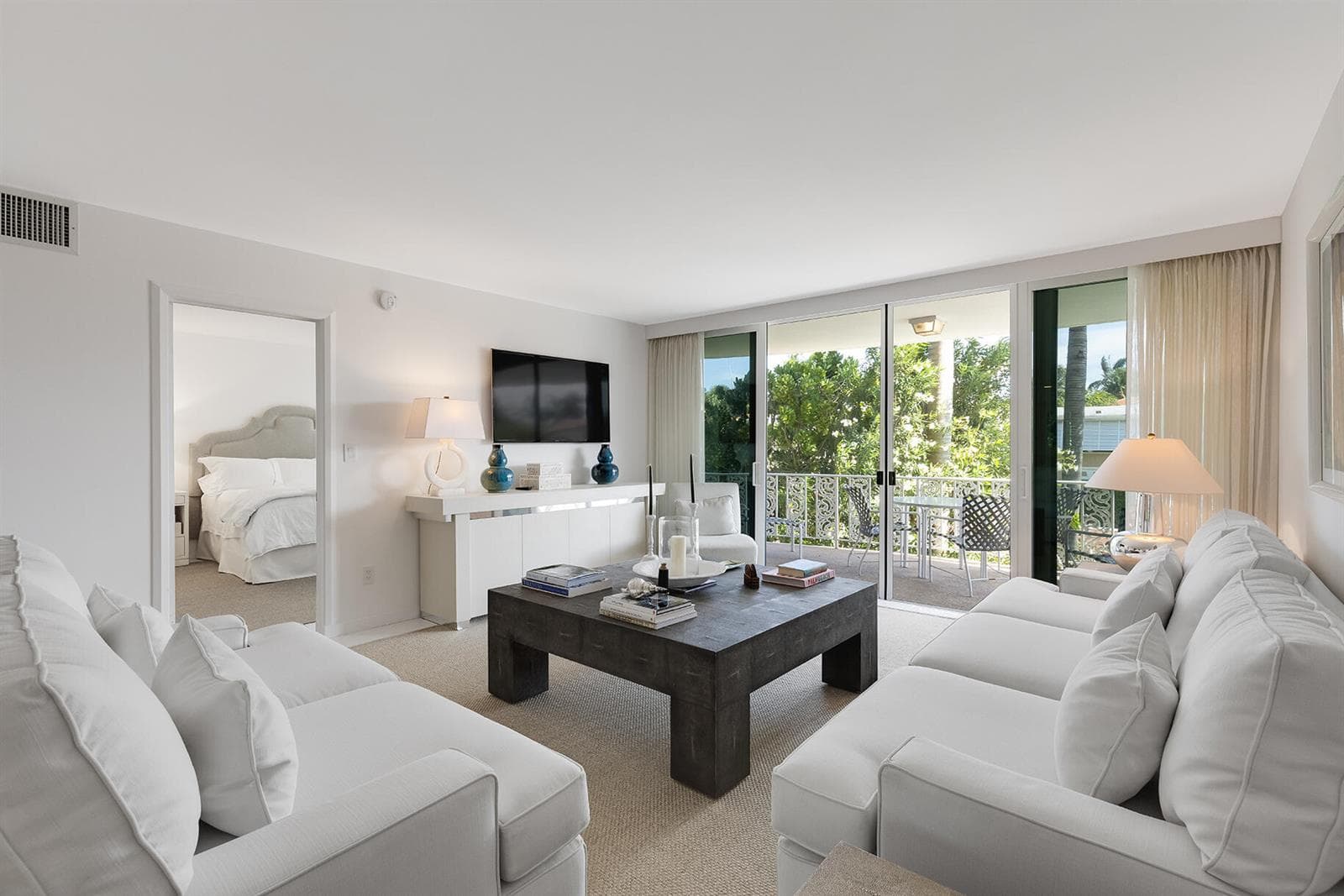 227 Australian Avenue # 1e, Palm Beach FL 33480 photo 2