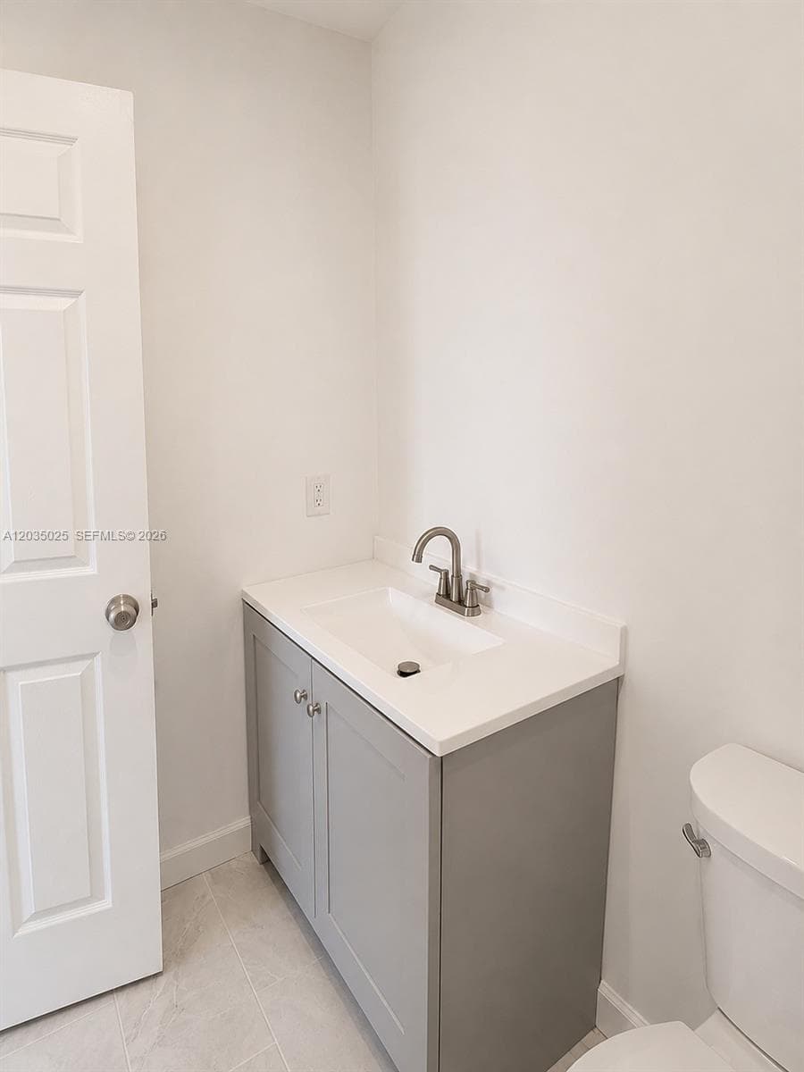 11931 SW 132nd Ave # Efficiency, Miami, FL 33186 photo 4