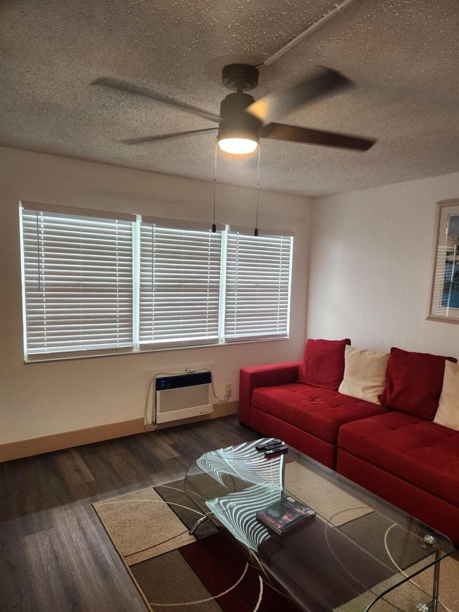 102 E Westbury # 102, Deerfield Beach FL 33442 photo 3