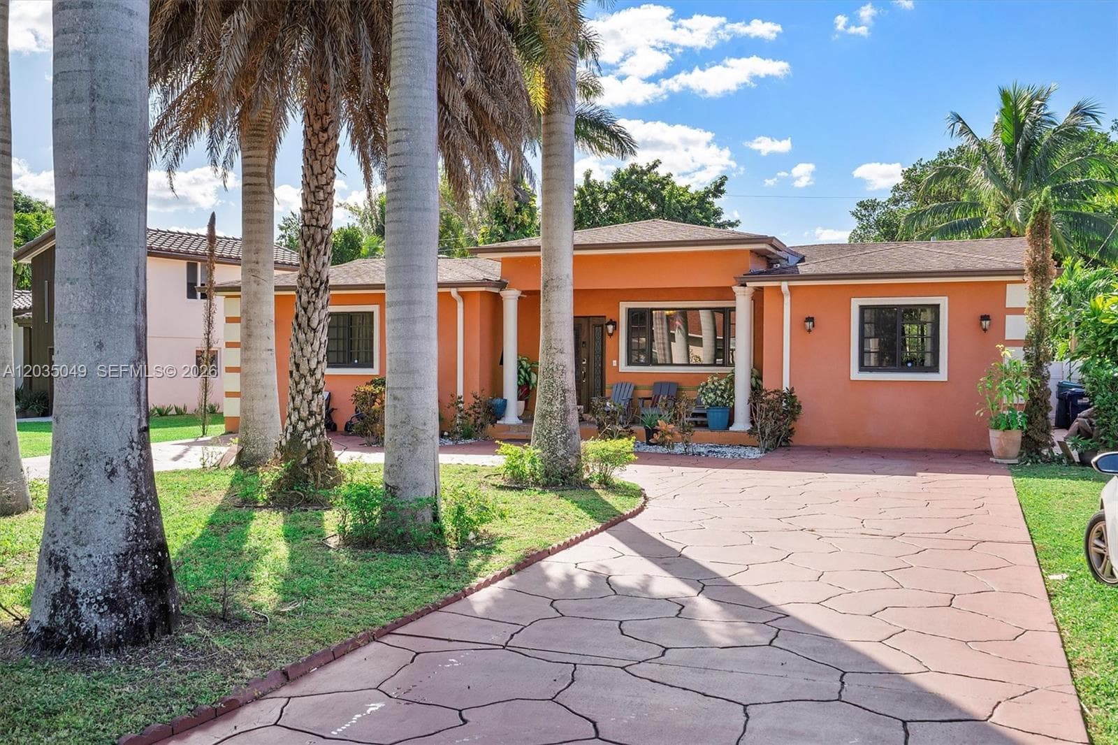 348 NE 118th St, Miami FL 33161 photo 2