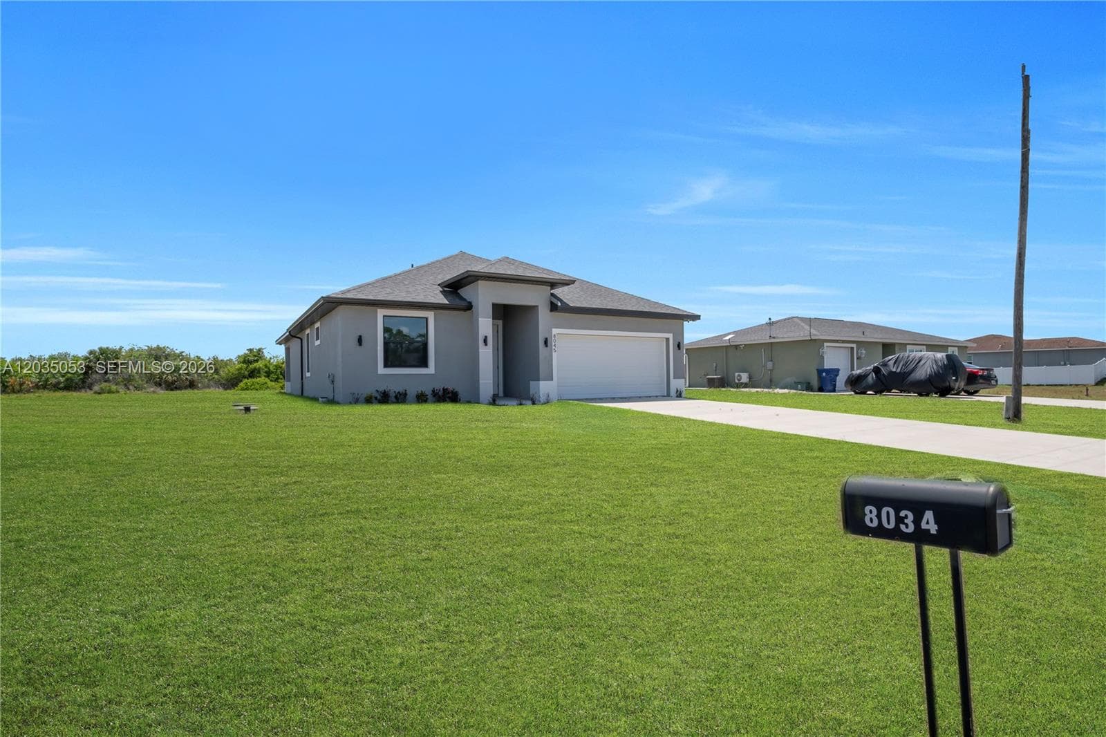 8045 Buttercup Cir, La Belle FL 33935 photo 3