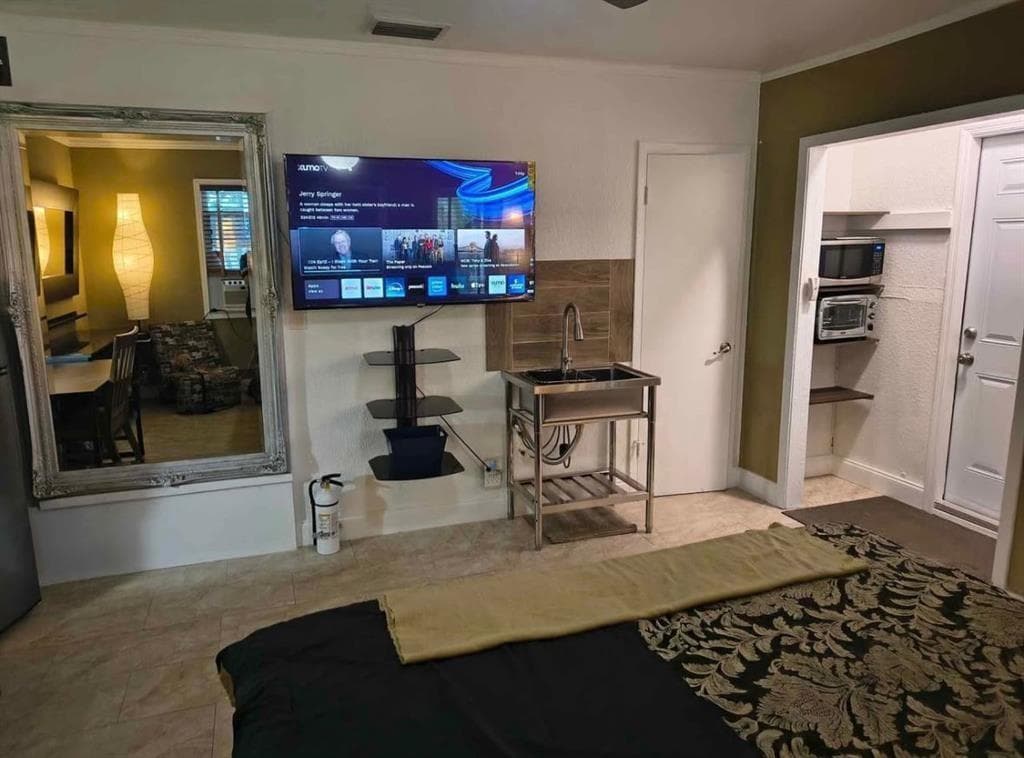 5741 SW 24th Avenue Unit B, Dania Beach FL 33312 photo 5