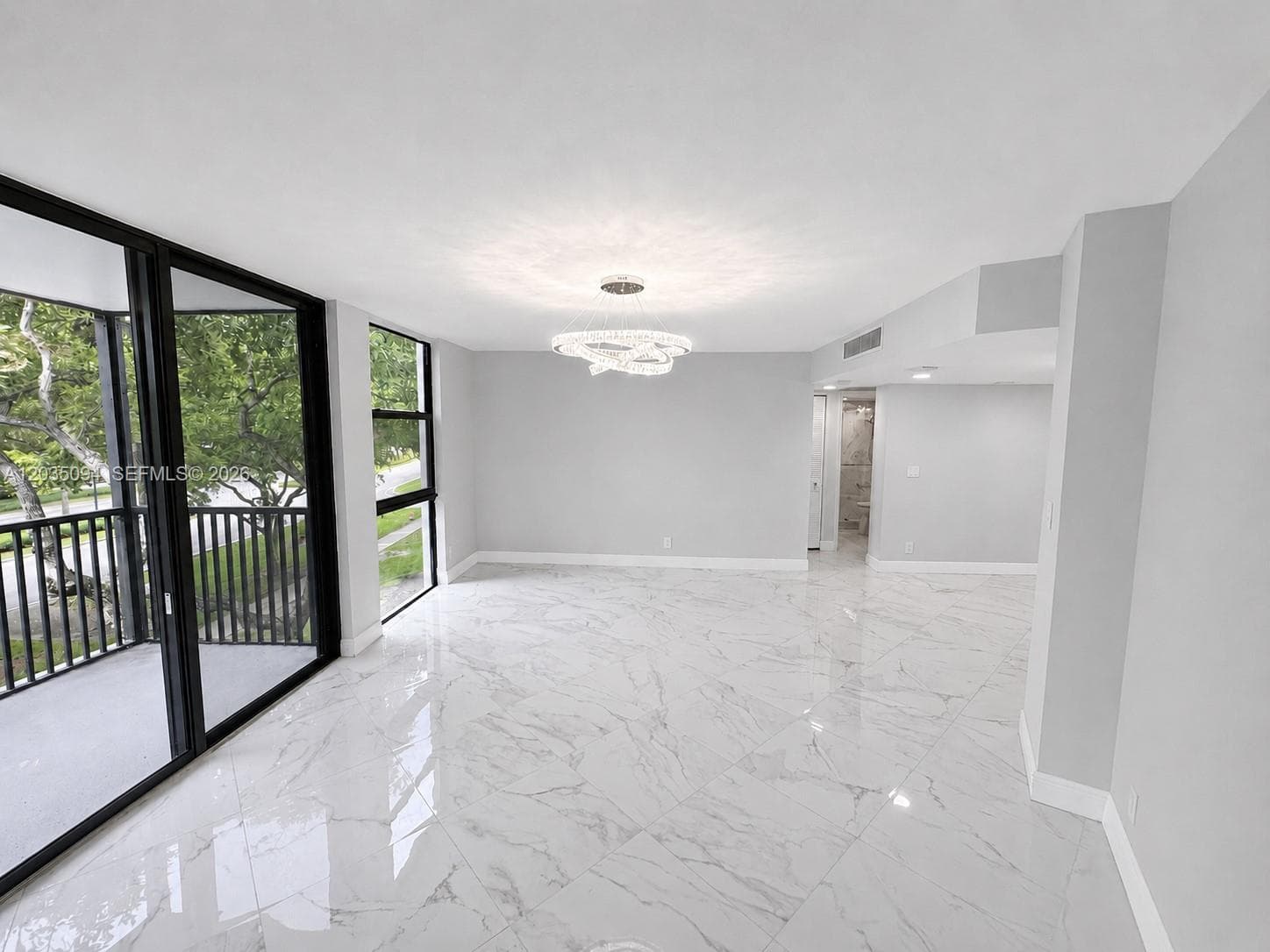 3301 N Country Club Dr # 305, Aventura FL 33180 photo 3