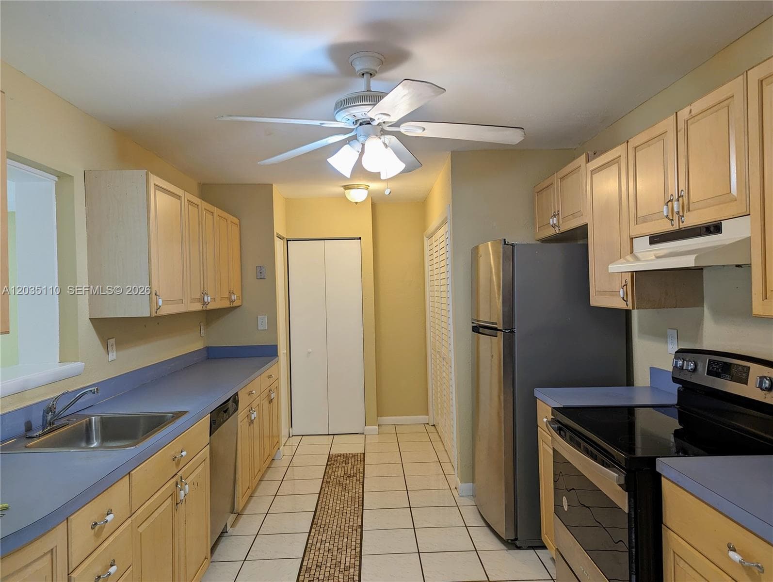 25405 SW 127th Ct, Homestead FL 33032 photo 3