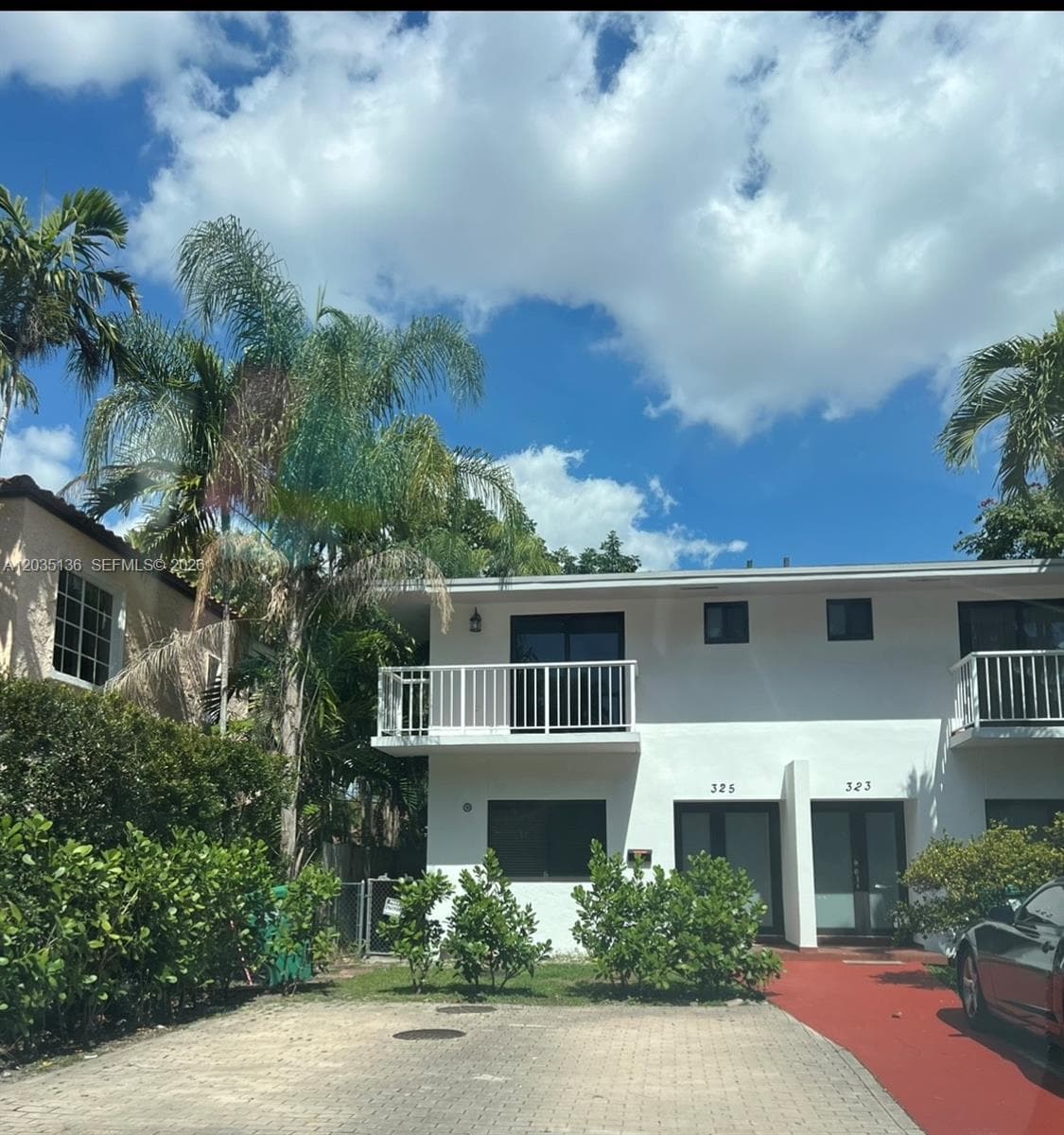 325 MENORES AVE, Coral Gables FL 33134 photo 2