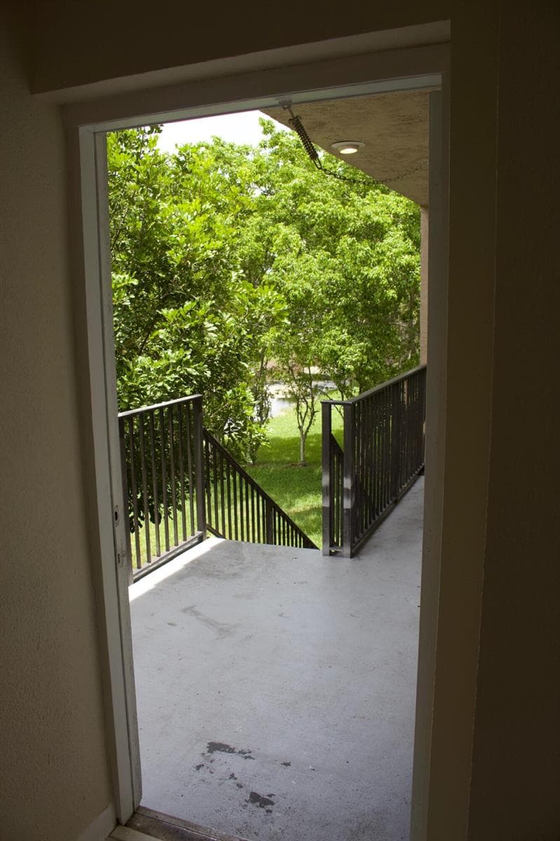 10851 NW 45th Street # 10857, Coral Springs FL 33065 photo 4