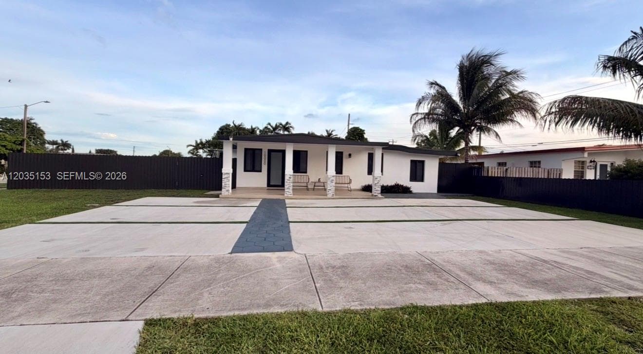 10000 SW 43rd St, Miami FL 33165 photo 3