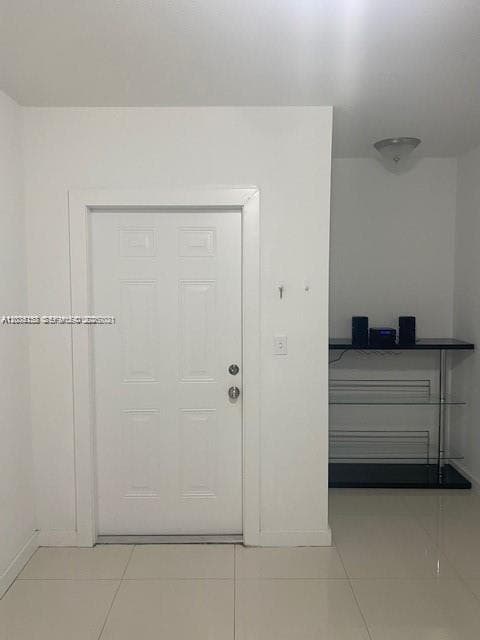 2271/2273 NW 66th St, Miami FL 33147 photo 5
