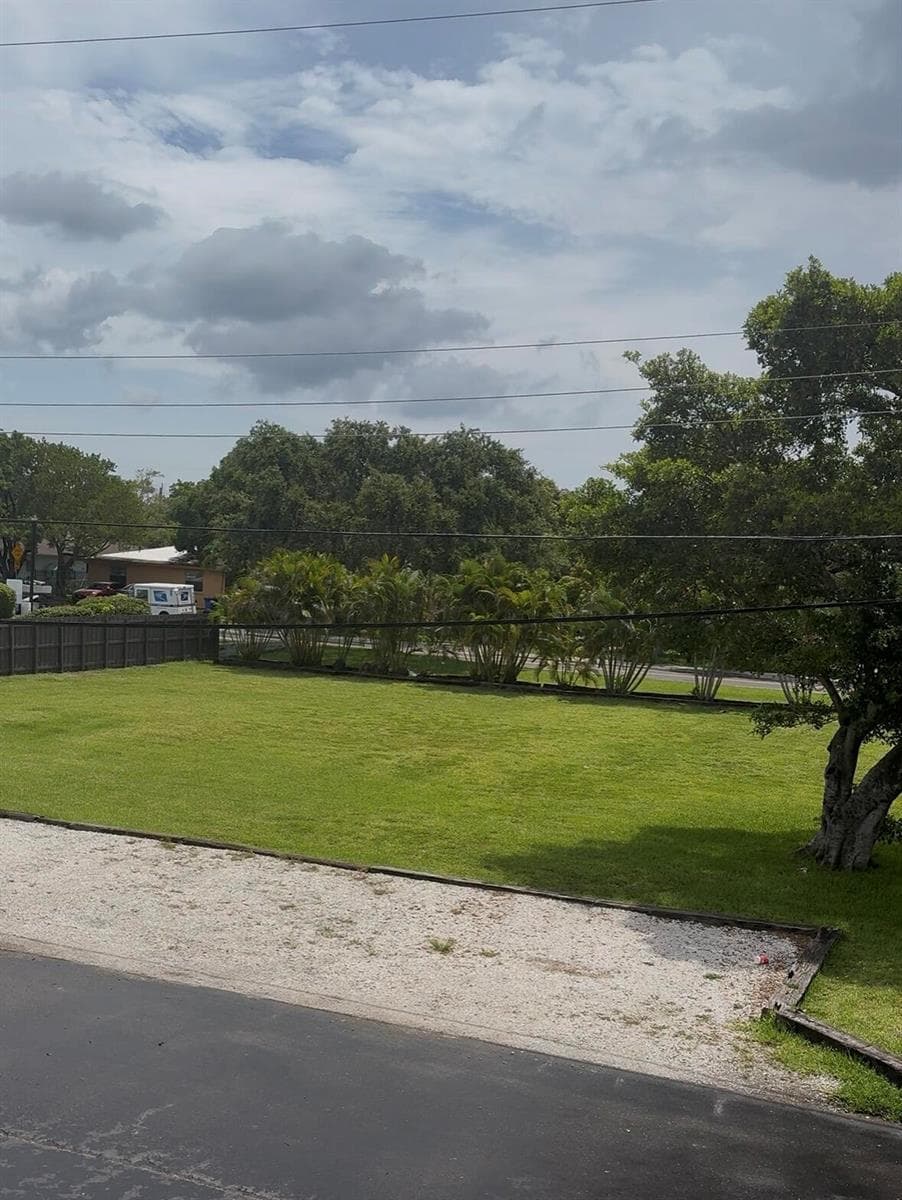 610 NW 7th Avenue, Pompano Beach, FL 33060 photo 5