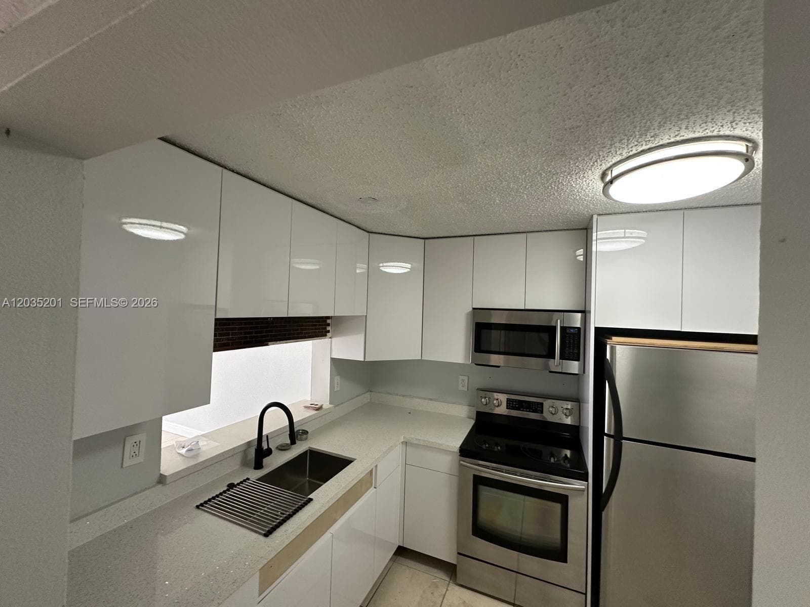484 NW 165th St Rd # 109, Miami FL 33169 photo 2