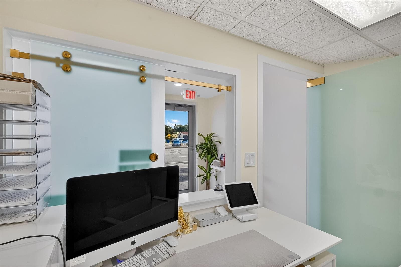 Null Null Avenue, Miami FL 33145 photo 5