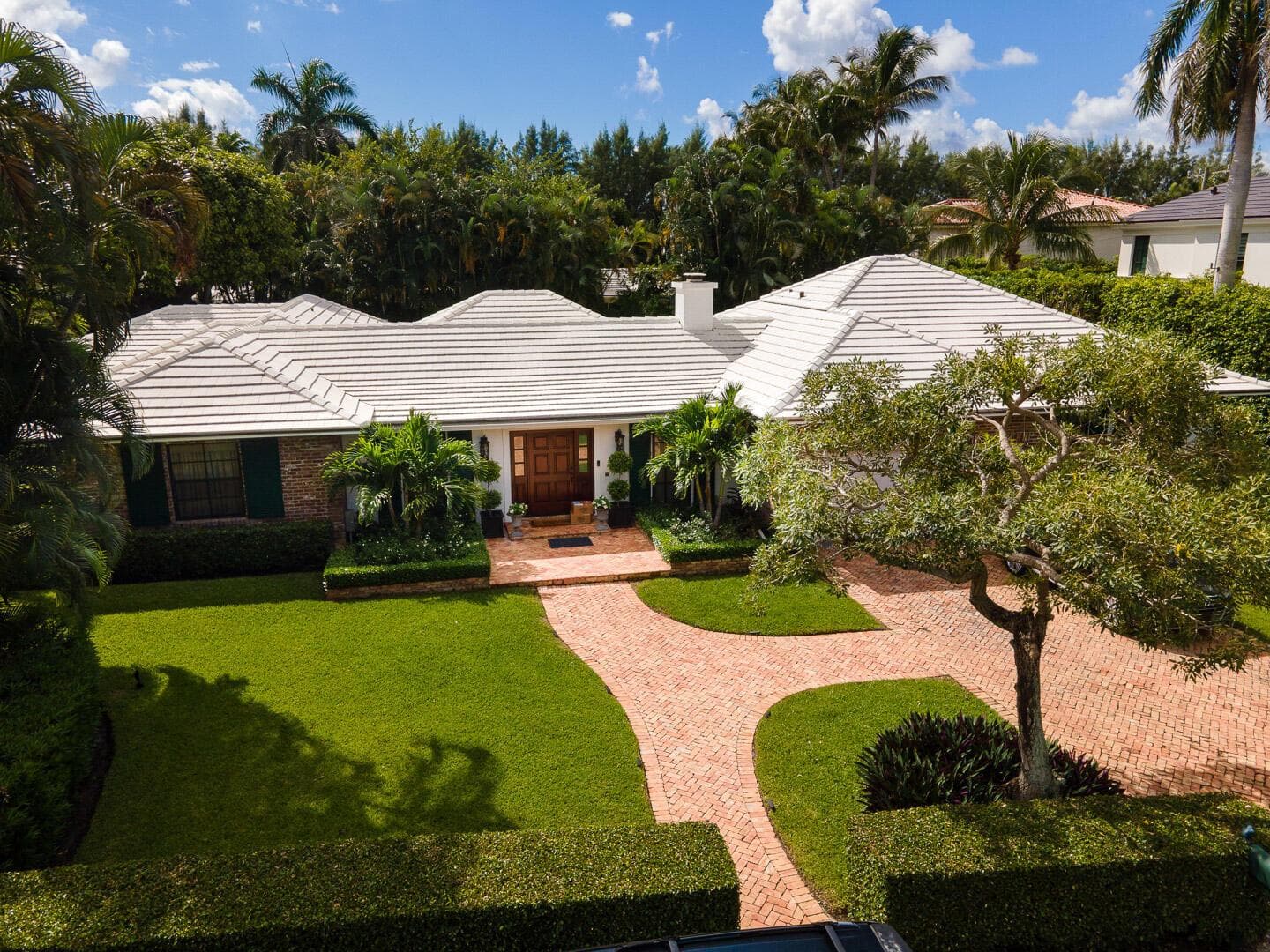 202 Coral Lane, Palm Beach FL 33480 photo 3