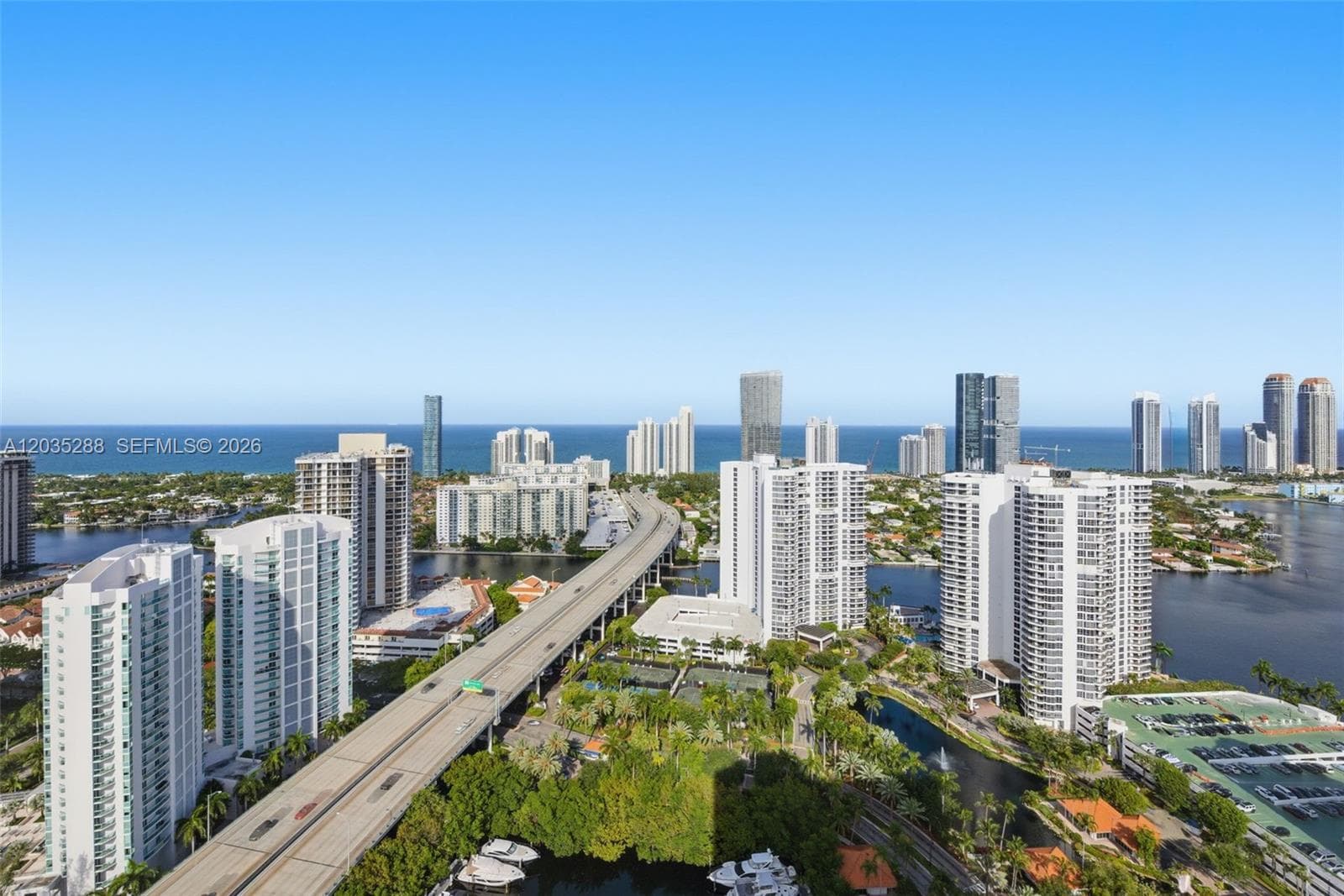3500 Mystic Pointe Dr # PH5, Aventura FL 33180 photo 2