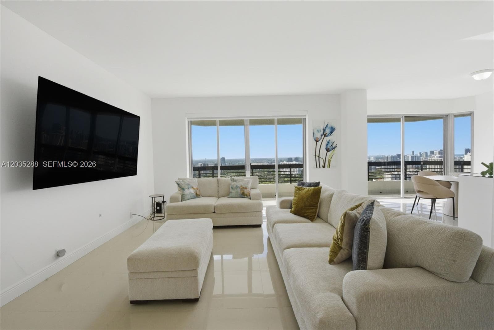 3500 Mystic Pointe Dr # PH5, Aventura FL 33180 photo 3