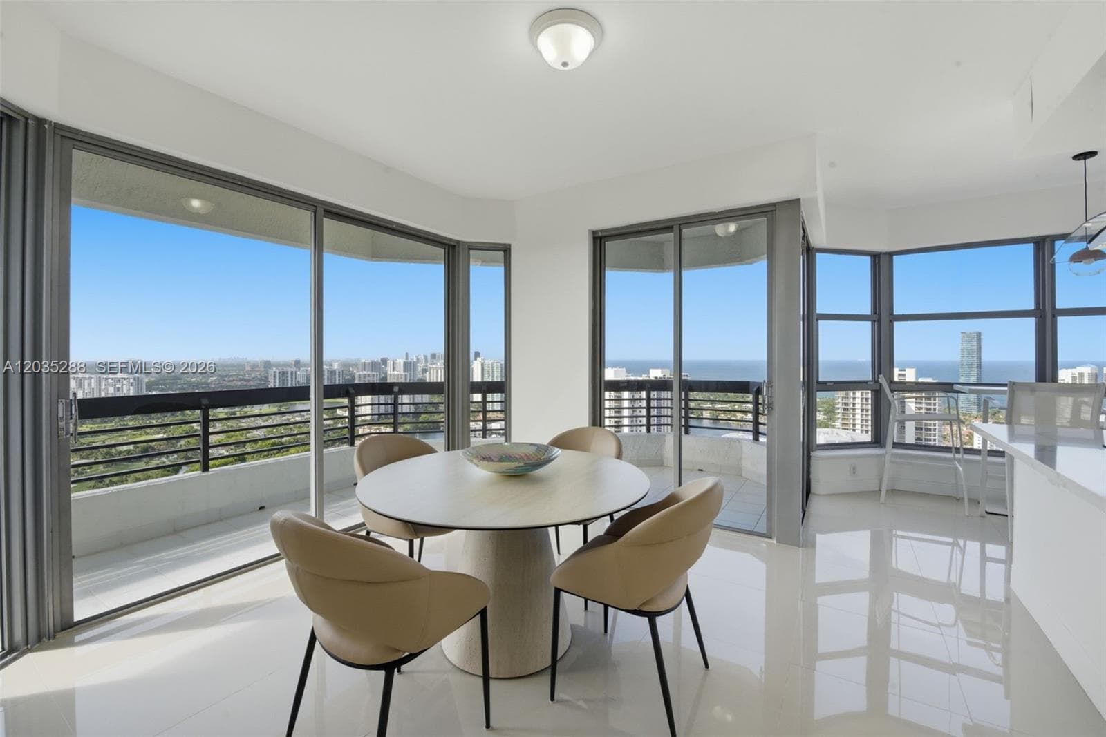 3500 Mystic Pointe Dr # PH5, Aventura FL 33180 photo 5