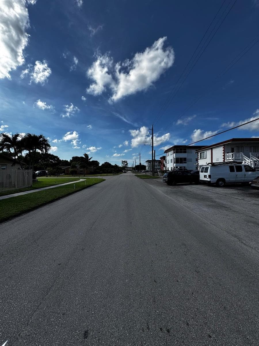 1320 NW 43 Terrace Unit 106, Lauderhill FL 33313 photo 3