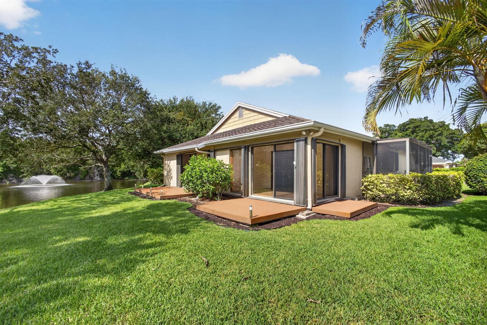 6057 Brandon Street, Palm Beach Gardens FL 33418 photo 5
