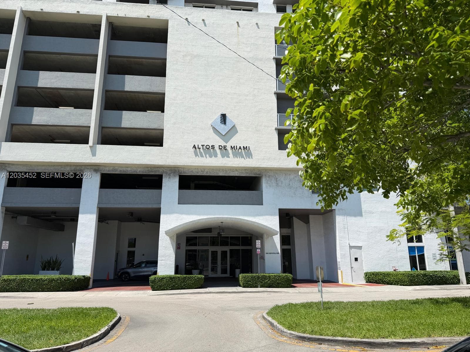 1 Glen Royal Pkwy # 1006, Miami, FL 33125 photo 2