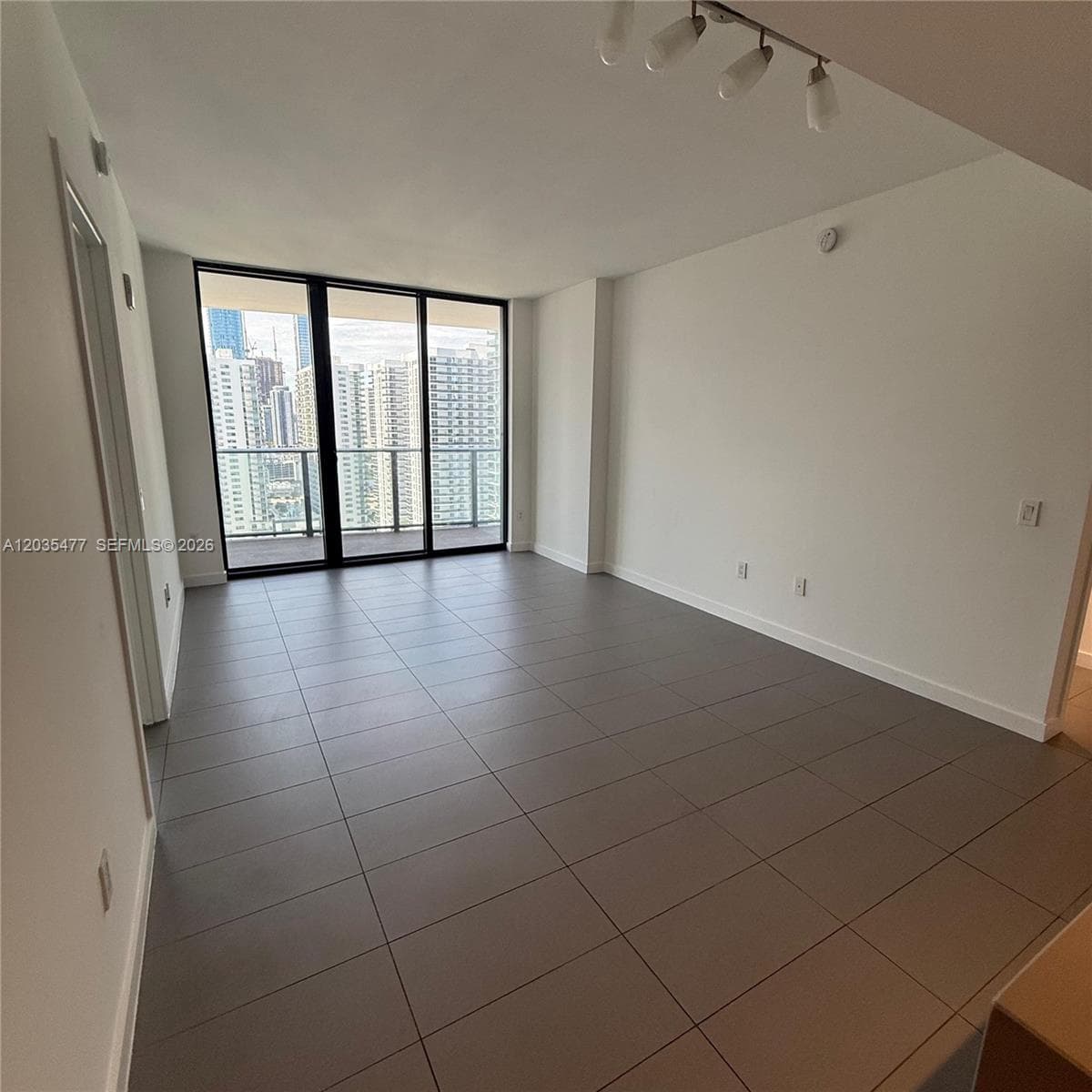 1600 NE 1st Ave # 2607, Miami FL 33132 photo 4