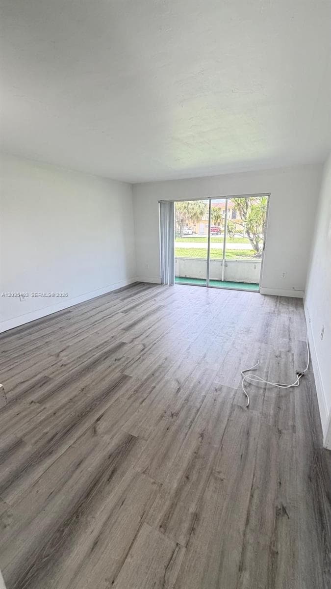 20200 NE 27th Ct # 9, Aventura FL 33180 photo 2
