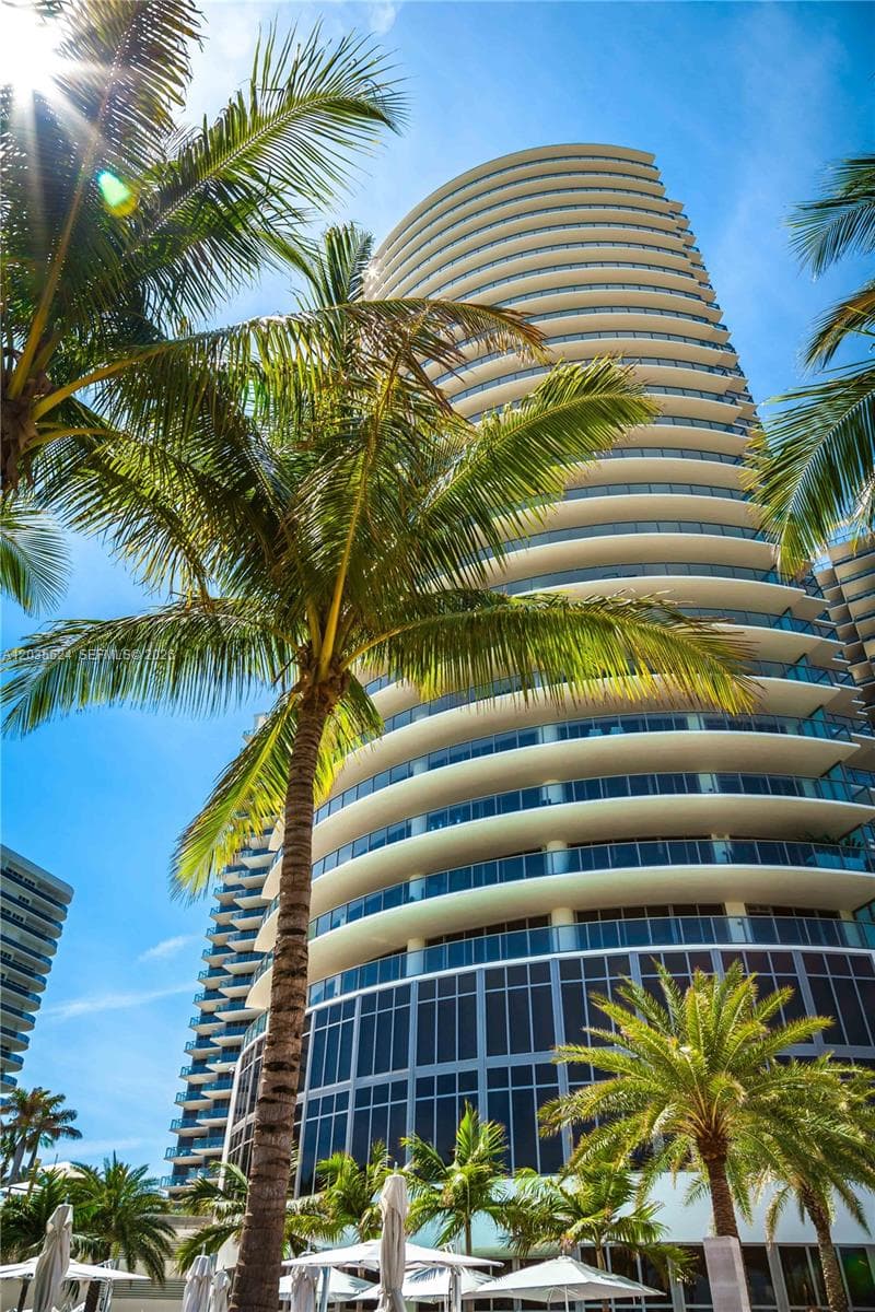 9703 Collins Ave, Bal Harbour FL 33154 photo 2