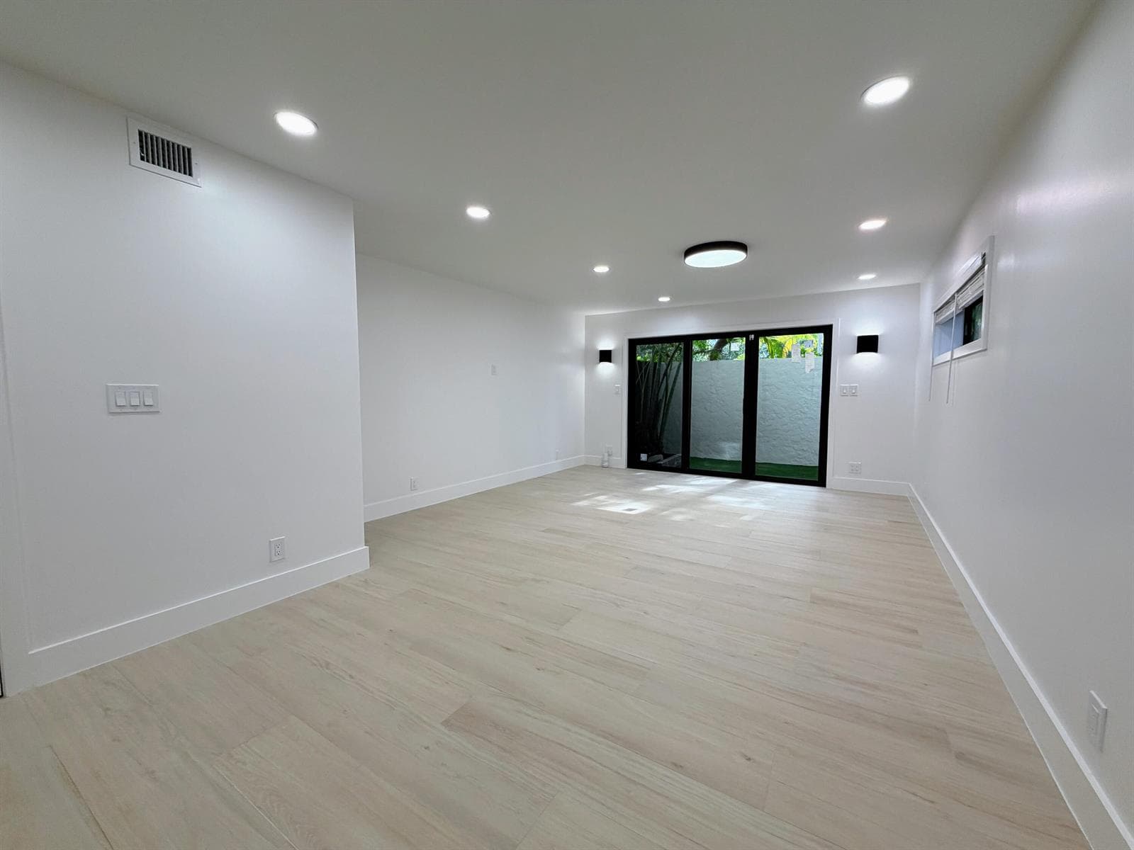575 NE 7th Avenue # 4b, Fort Lauderdale FL 33301 photo 4