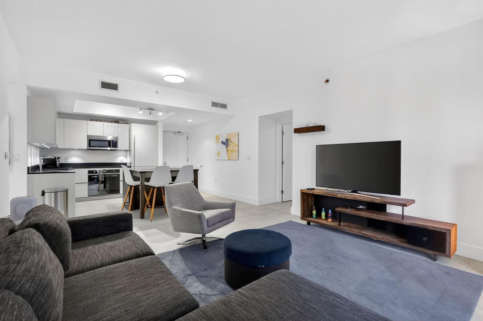 1010 Brickell Avenue # 1607, Miami FL 33131 photo 3