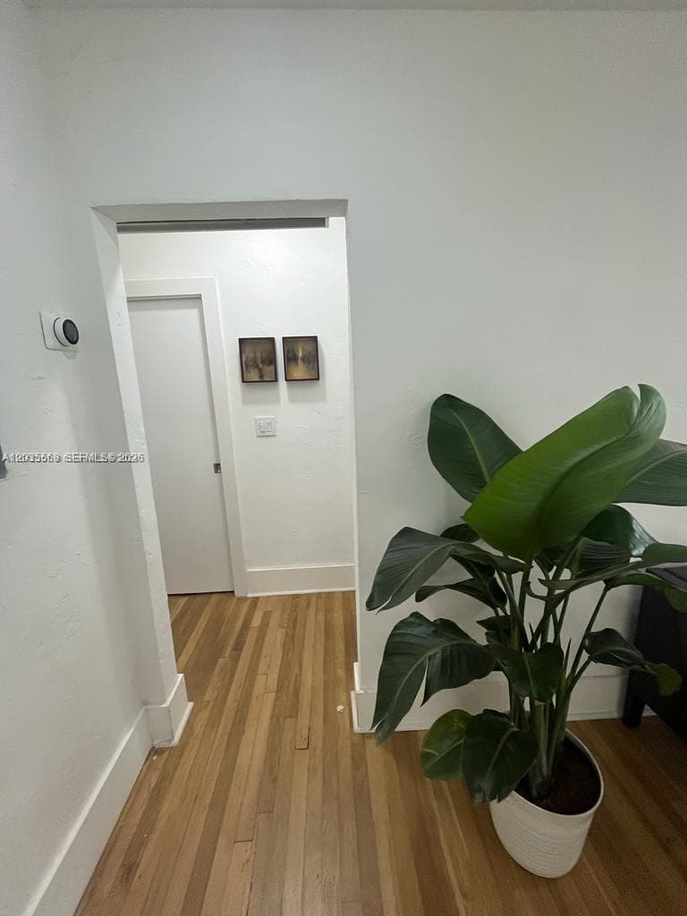 1091 NW 59th St, Miami FL 33127 photo 2