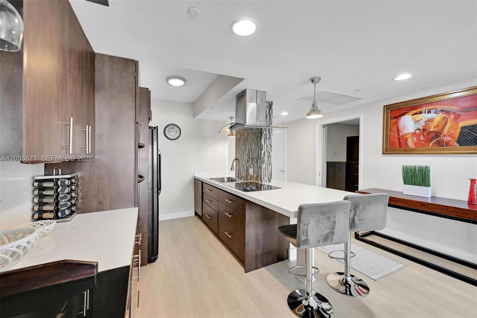 1850 S Ocean Dr # 1907, Hallandale Beach FL 33009 photo 2