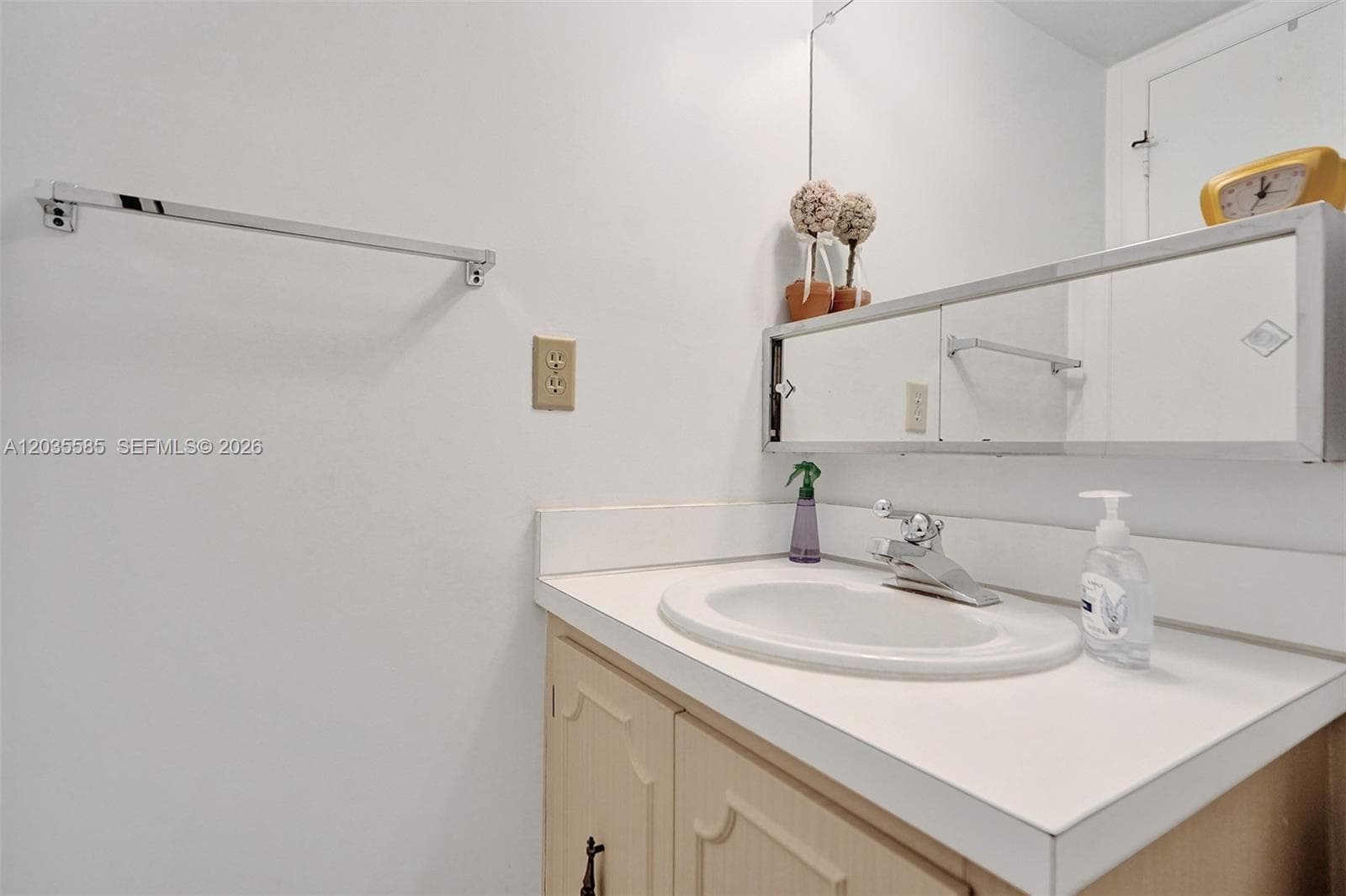 3113 S Ocean Dr # 803, Hallandale Beach FL 33009 photo 5