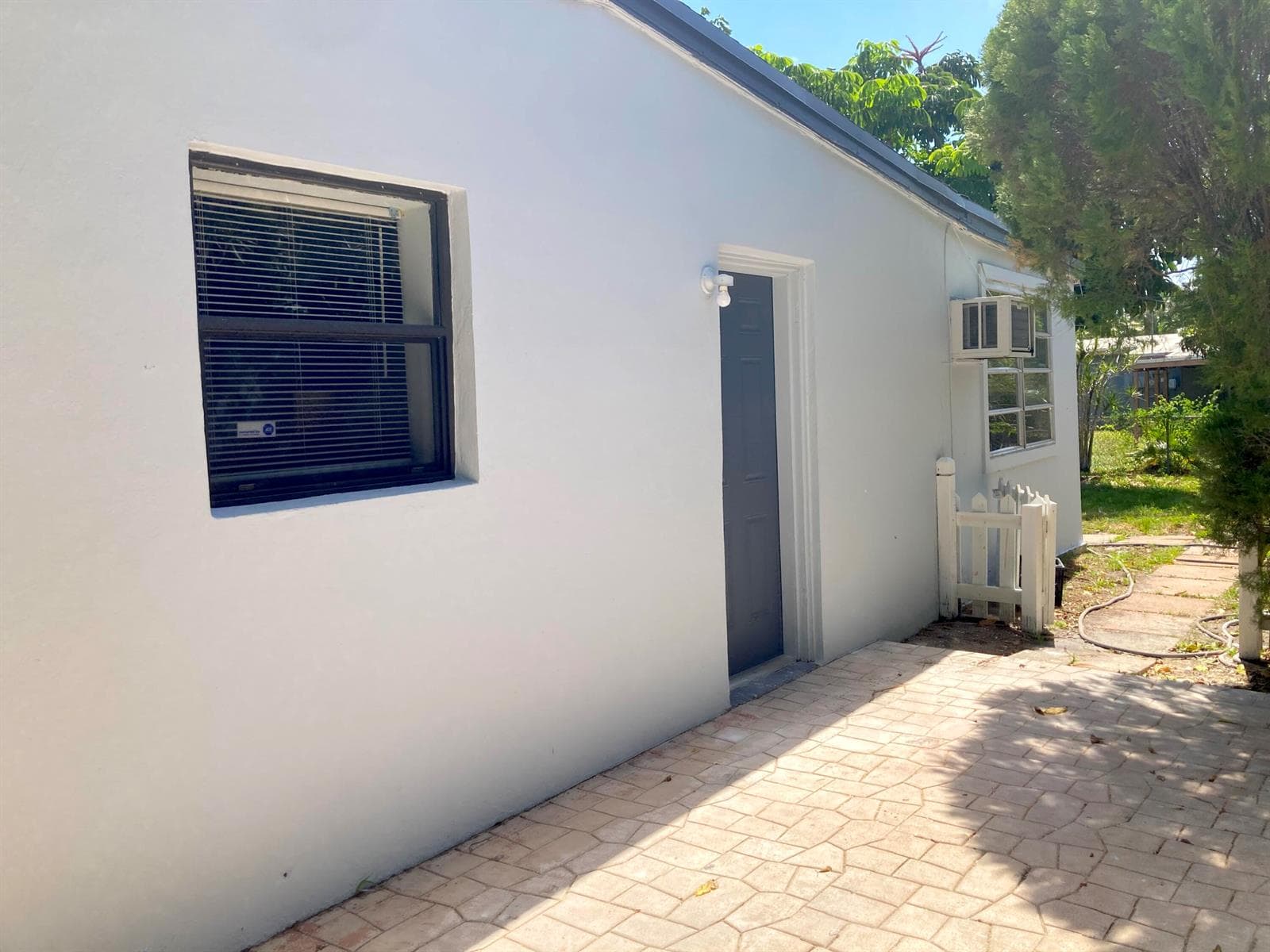 3630 SW 46th Avenue, West Park FL 33023 photo 3