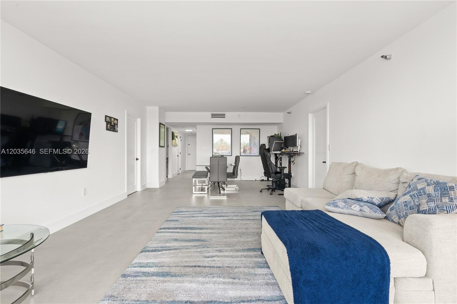 20505 E Country Club Dr # 331, Aventura FL 33180 photo 5