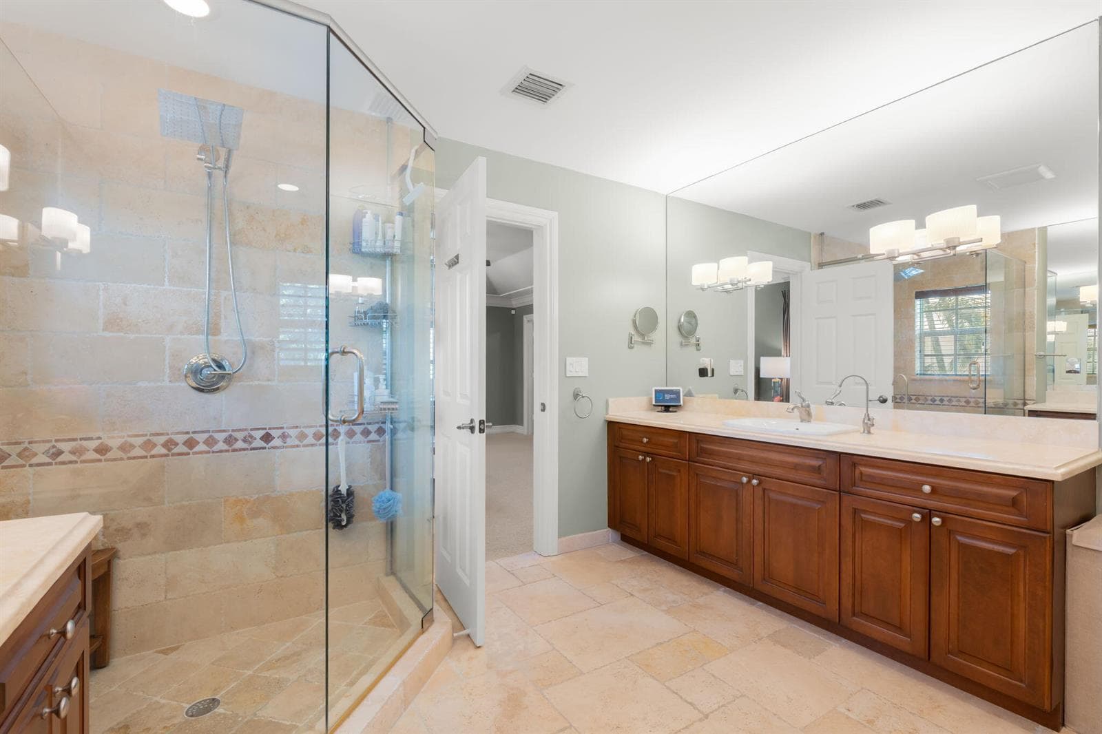 633 NE 20th Street, Wilton Manors FL 33305 photo 5
