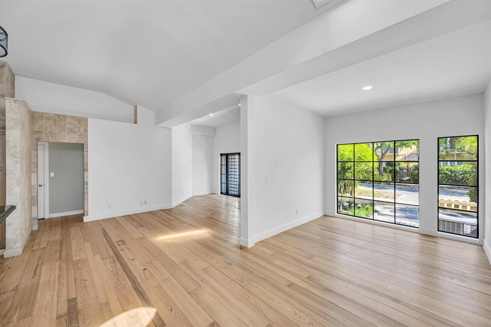 1413 NE 4th Court, Fort Lauderdale FL 33301 photo 5