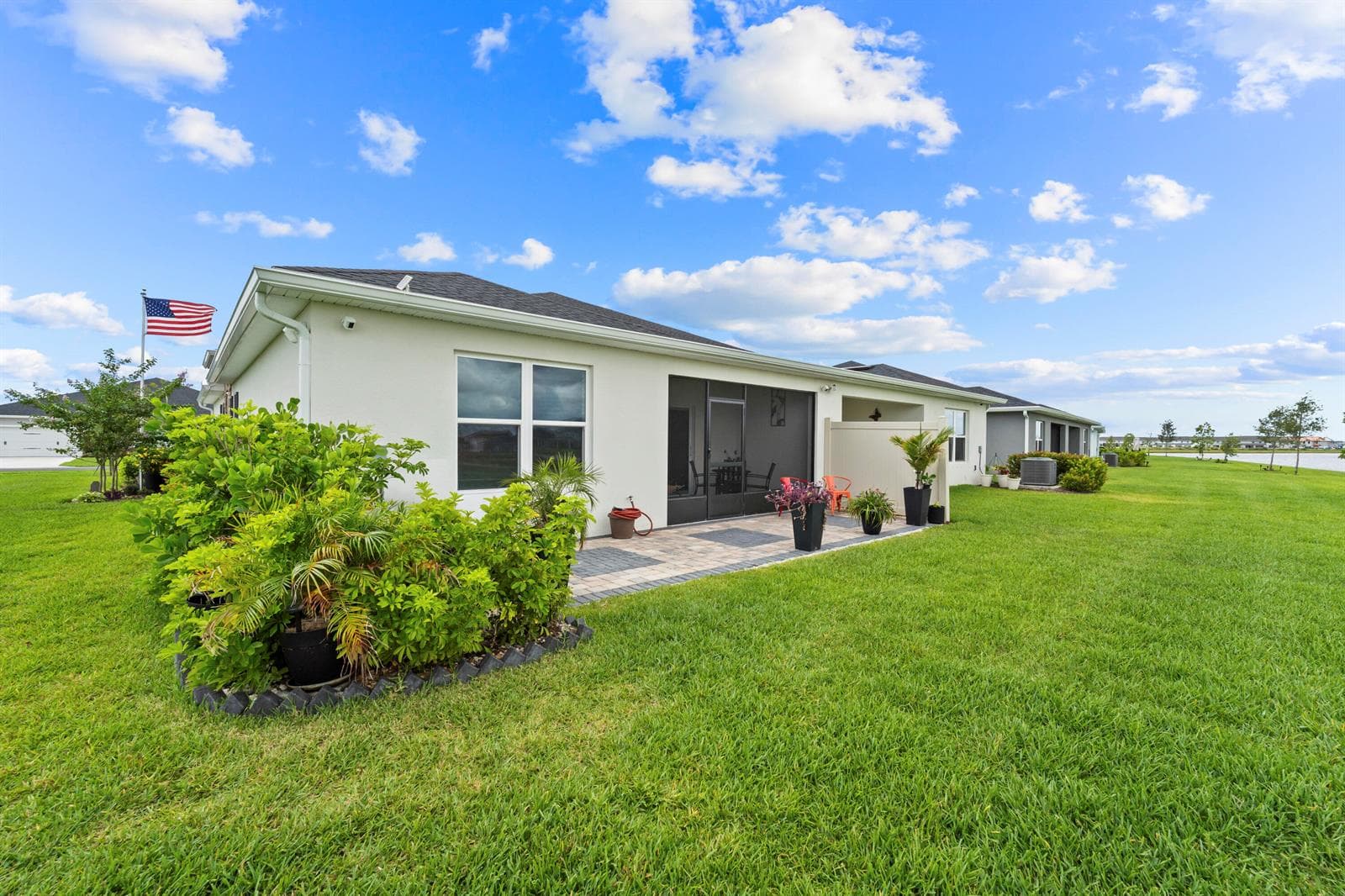 9526 SW Libertas Way, Port St. Lucie FL 34987 photo 3