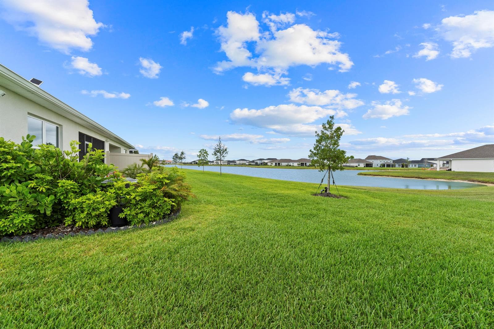 9526 SW Libertas Way, Port St. Lucie FL 34987 photo 4