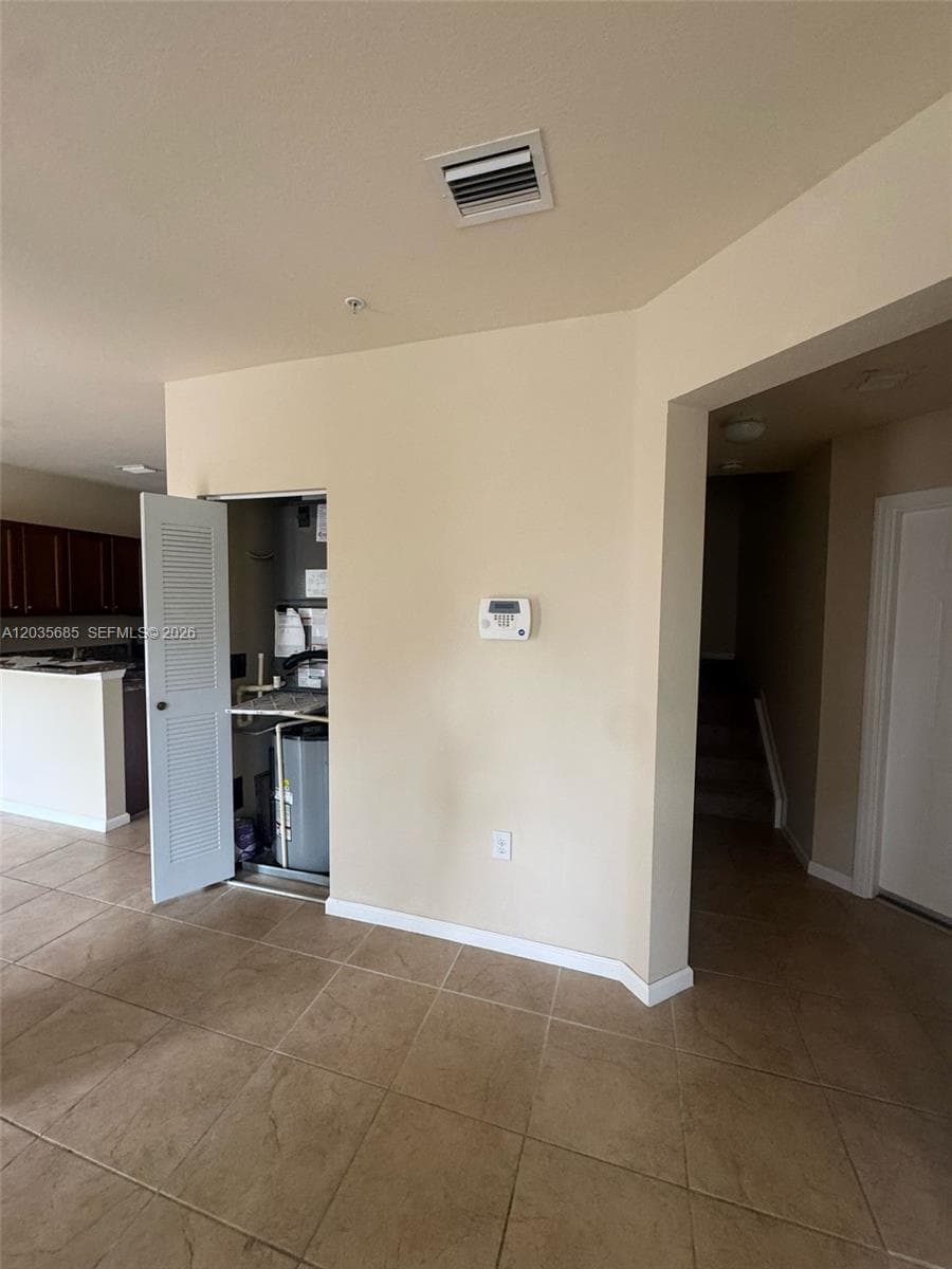 8900 NW 97th Ave # 212, Doral FL 33178 photo 5