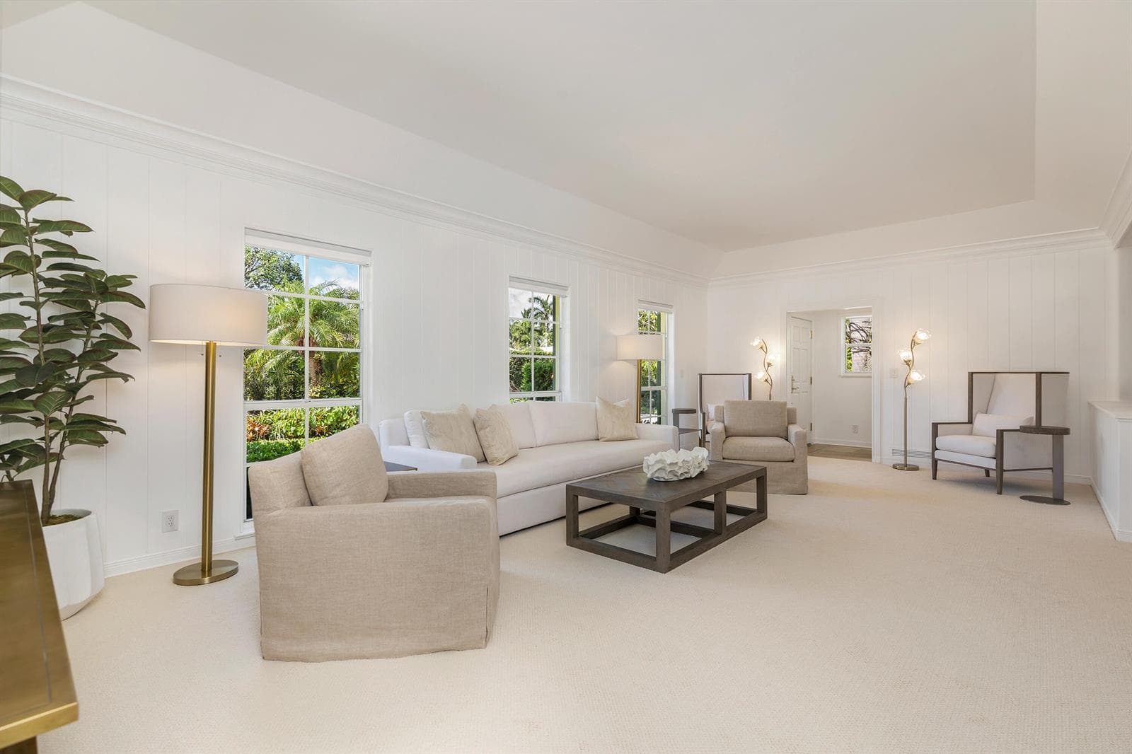 241 Via Linda, Palm Beach FL 33480 photo 2