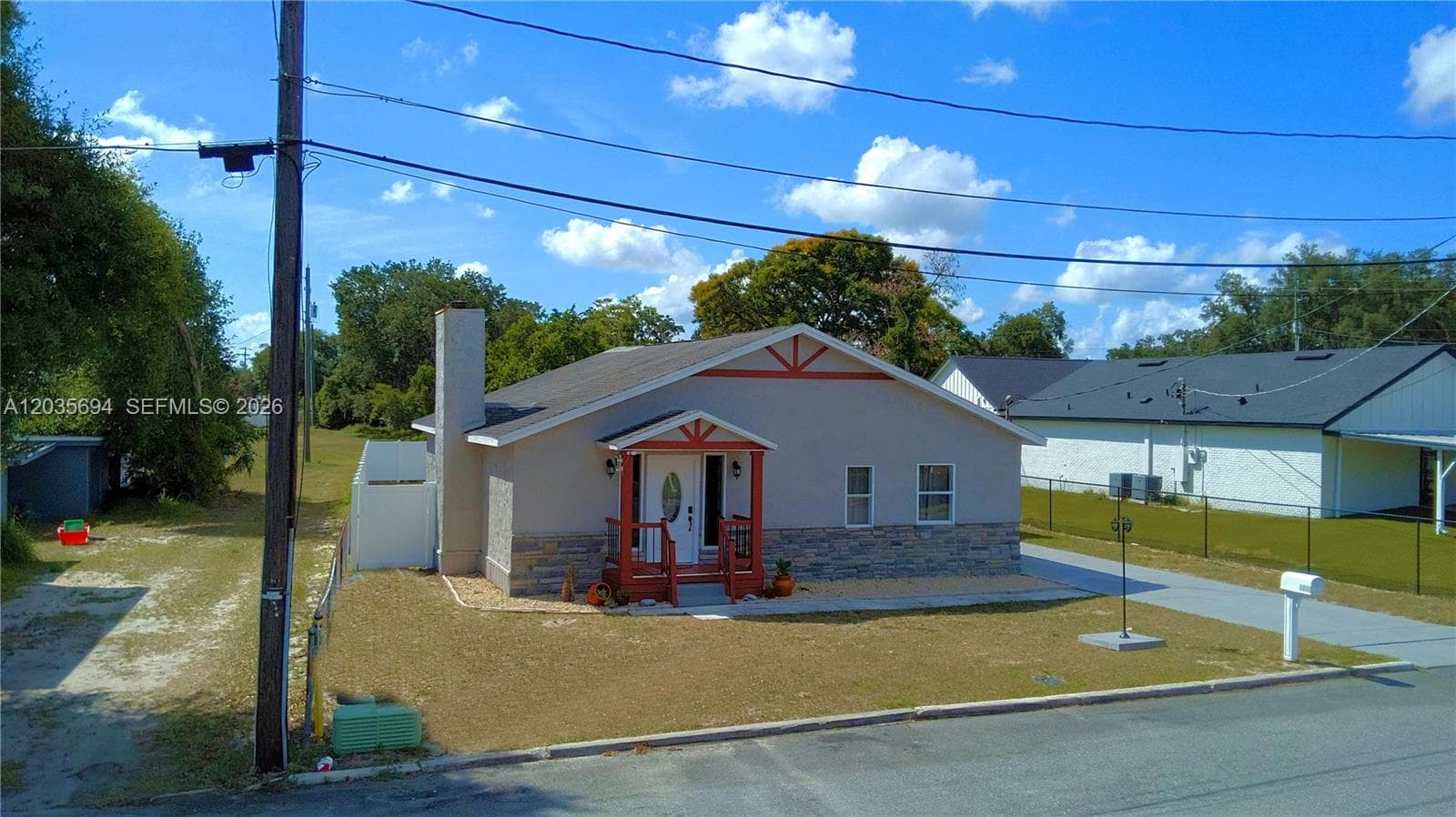 208 Center Street, Other City - In The State Of Florida FL 33823 photo 4